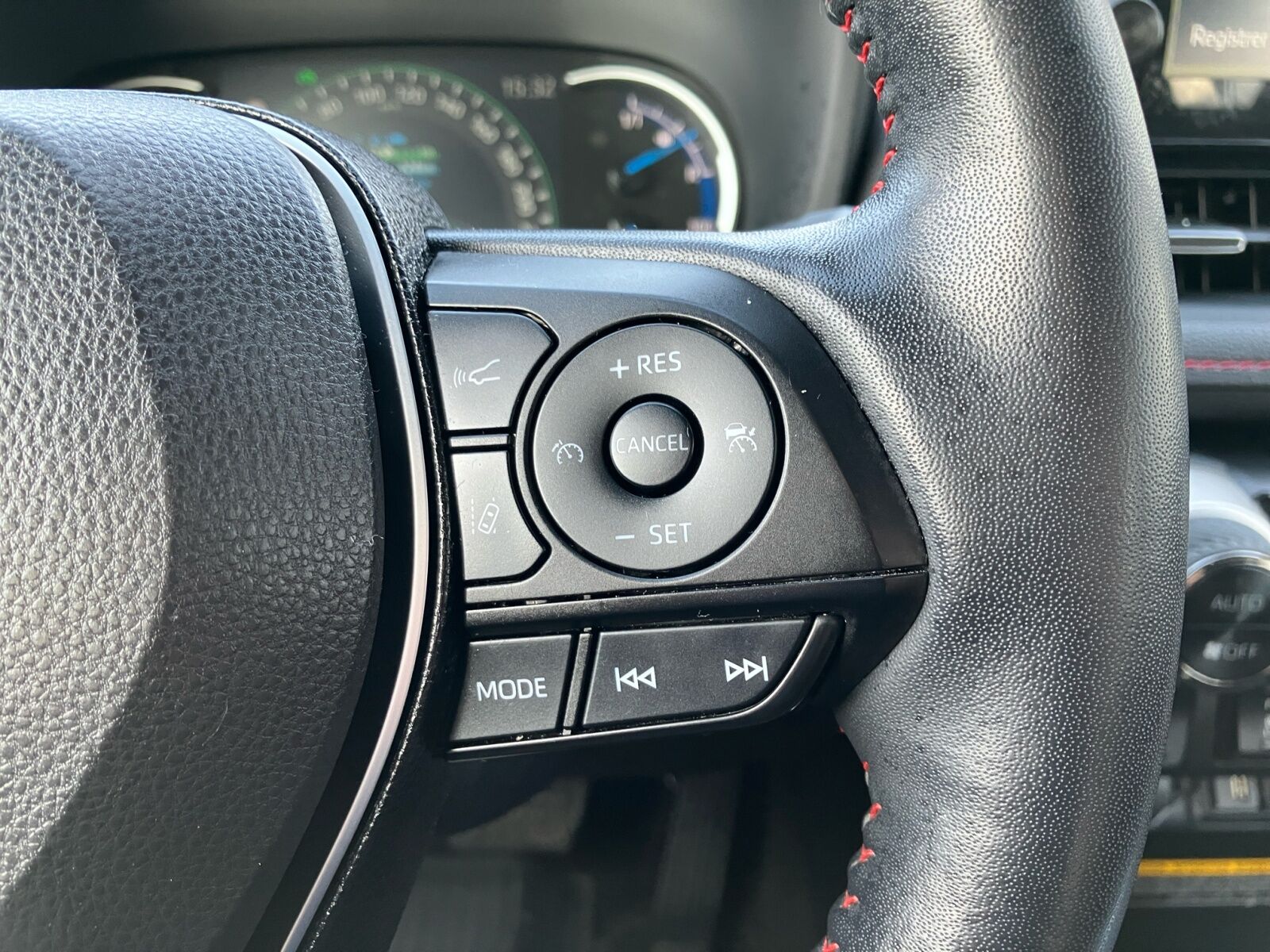 Billede af Toyota RAV4 Plug-in 2,5 Plugin-hybrid H3 Premium AWD 306HK 5d 6g Aut.