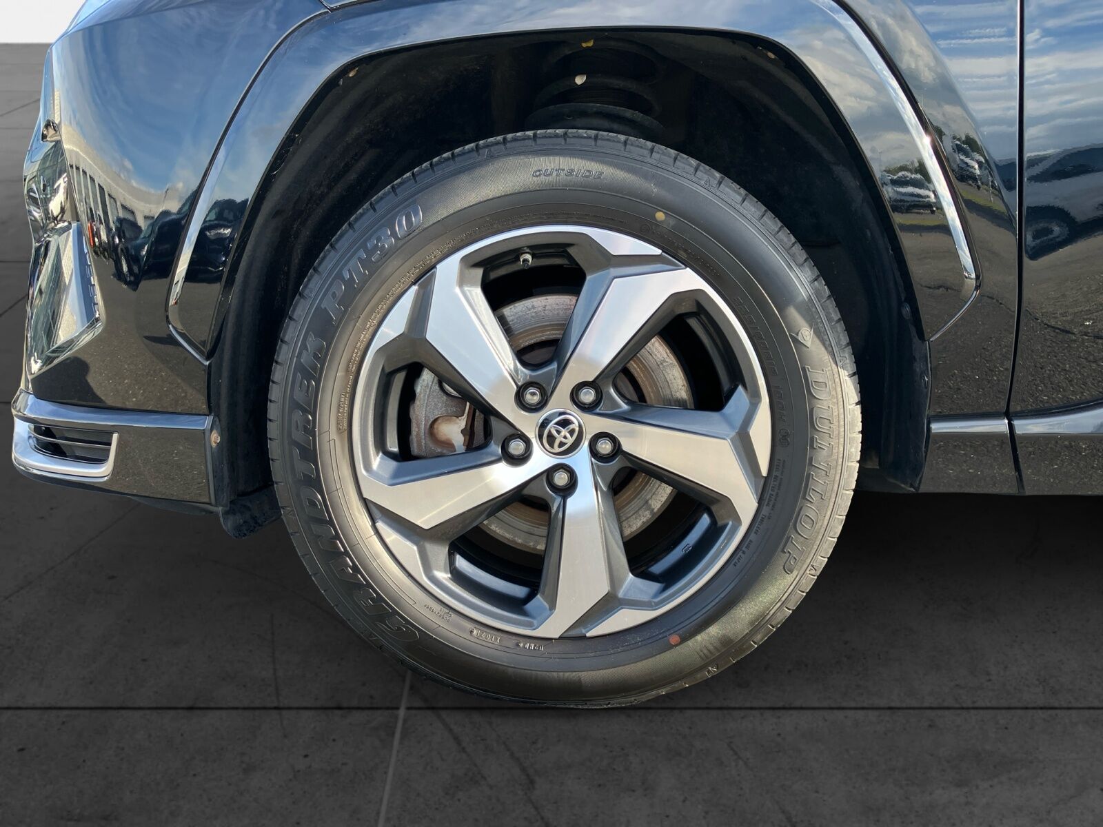 Billede af Toyota RAV4 Plug-in 2,5 Plugin-hybrid H3 Premium AWD 306HK 5d 6g Aut.