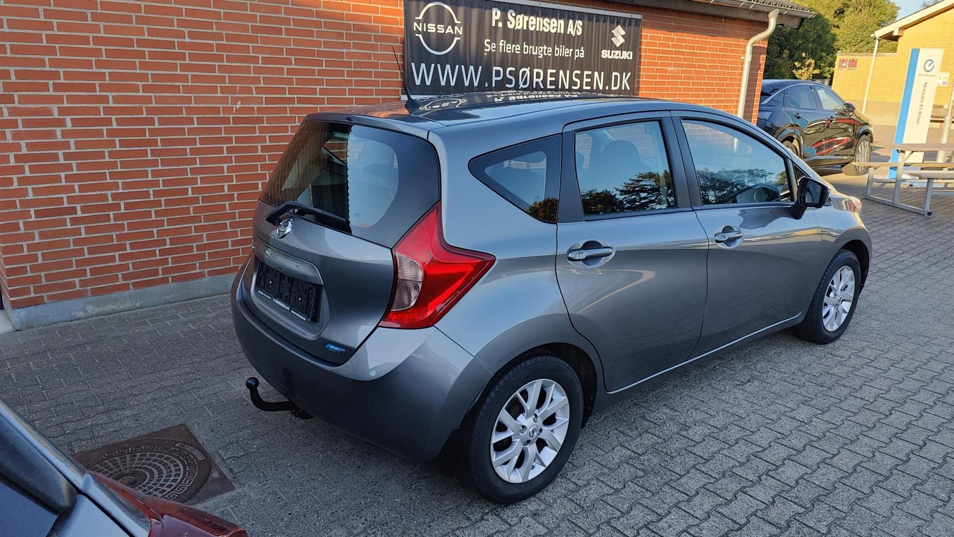 Billede af Nissan Note 1,2 Acenta Tech Pack 80HK 5d