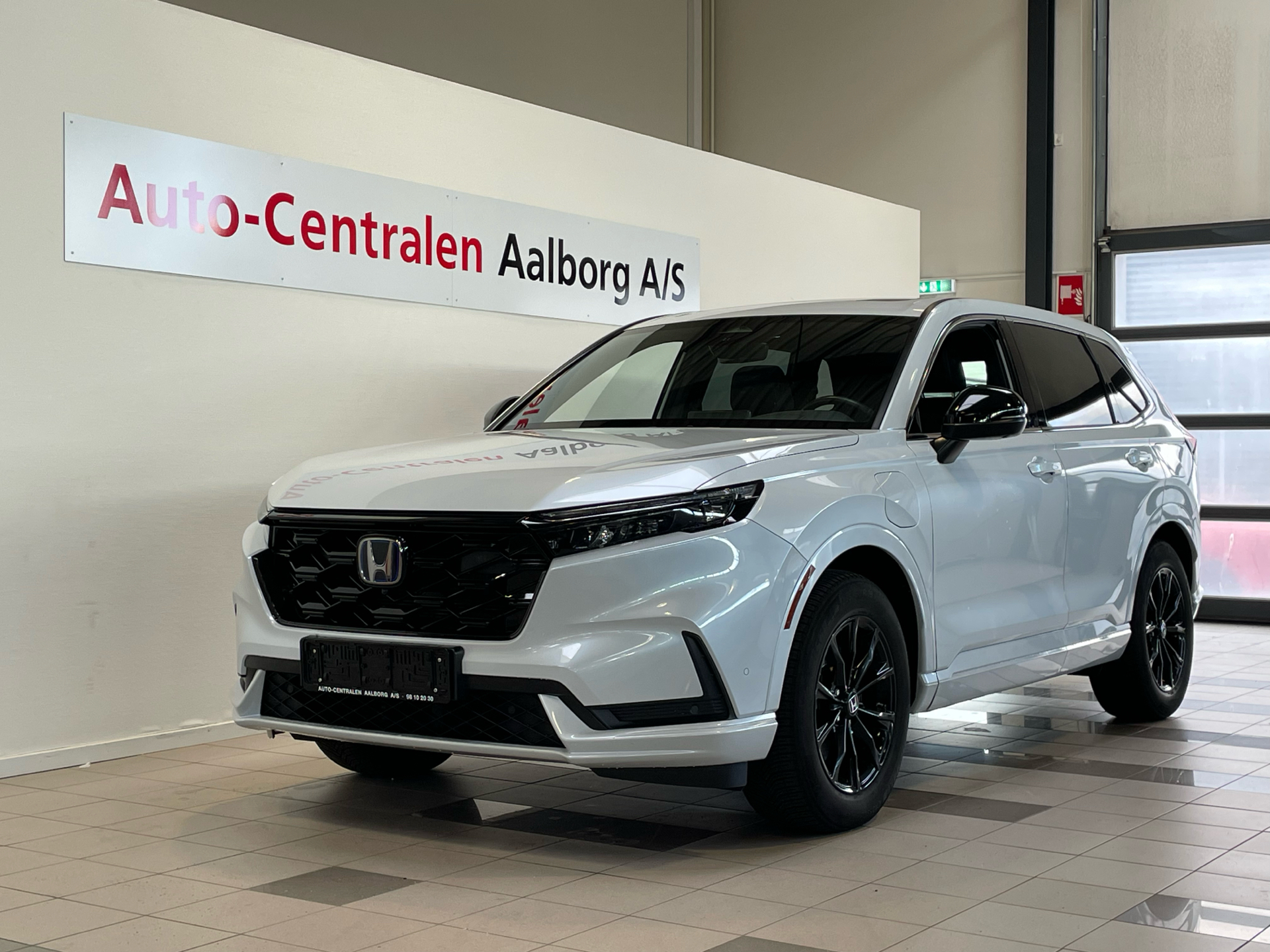 Billede af Honda CR-V 2,0 i-MMD  Plugin-hybrid Advance Tech E-CVT 184HK 5d Trinl. Gear