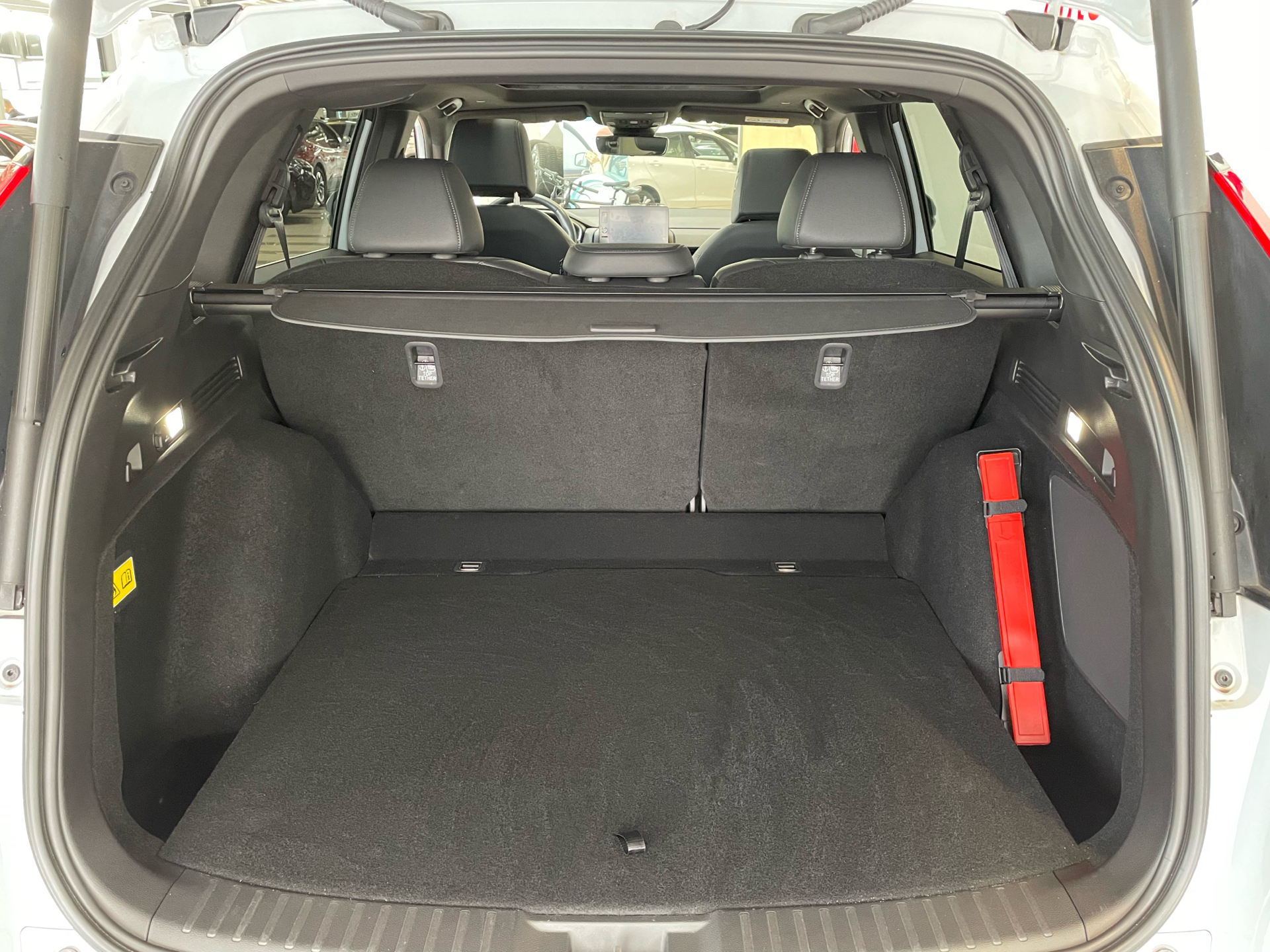 Billede af Honda CR-V 2,0 i-MMD  Plugin-hybrid Advance Tech E-CVT 184HK 5d Trinl. Gear