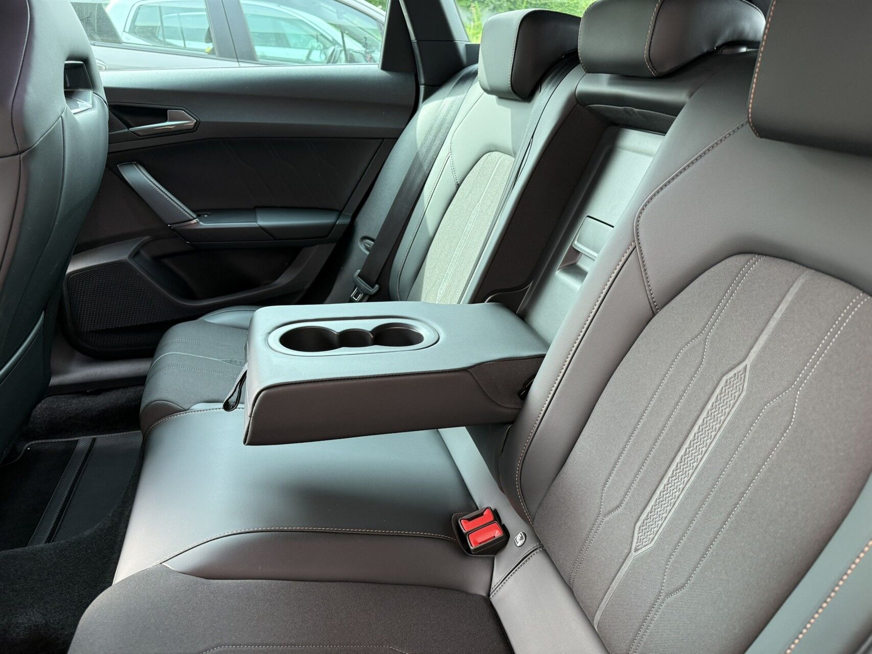 Billede af Cupra Leon Sportstourer 1,4 TSI  Plugin-hybrid DSG 245HK Stc 6g Aut.