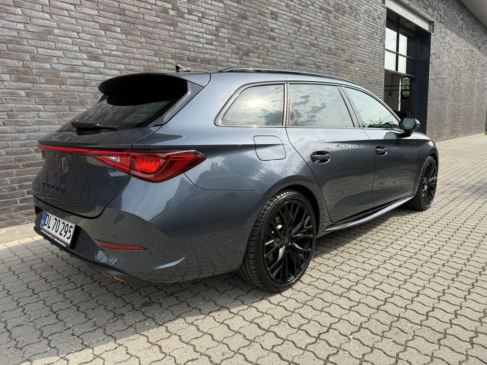 Billede af Cupra Leon Sportstourer 1,4 TSI  Plugin-hybrid DSG 245HK Stc 6g Aut.