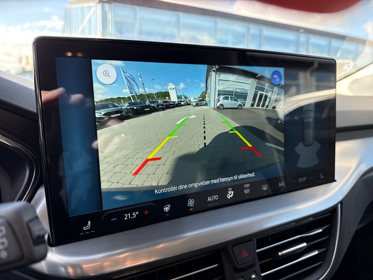 Billede af Ford Focus 1,0 EcoBoost Hybrid Titanium X 125HK 5d 6g