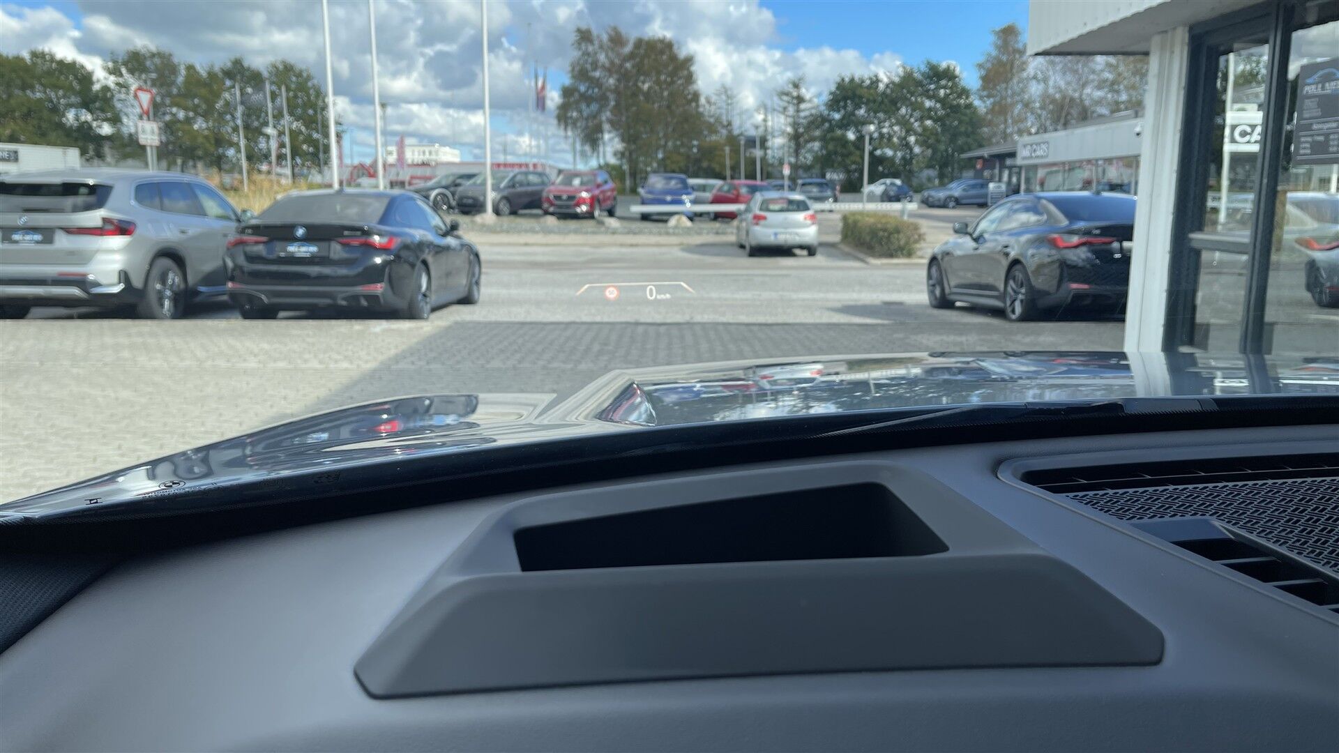 Billede af BMW iX1 xDrive30 Fully Charged M-Sport 313HK 5d Aut. 