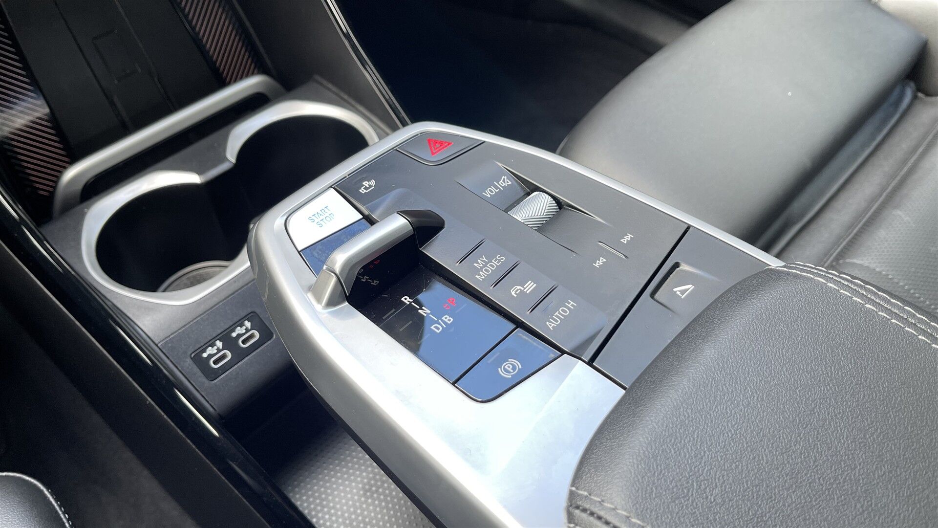 Billede af BMW iX1 xDrive30 Fully Charged M-Sport 313HK 5d Aut. 