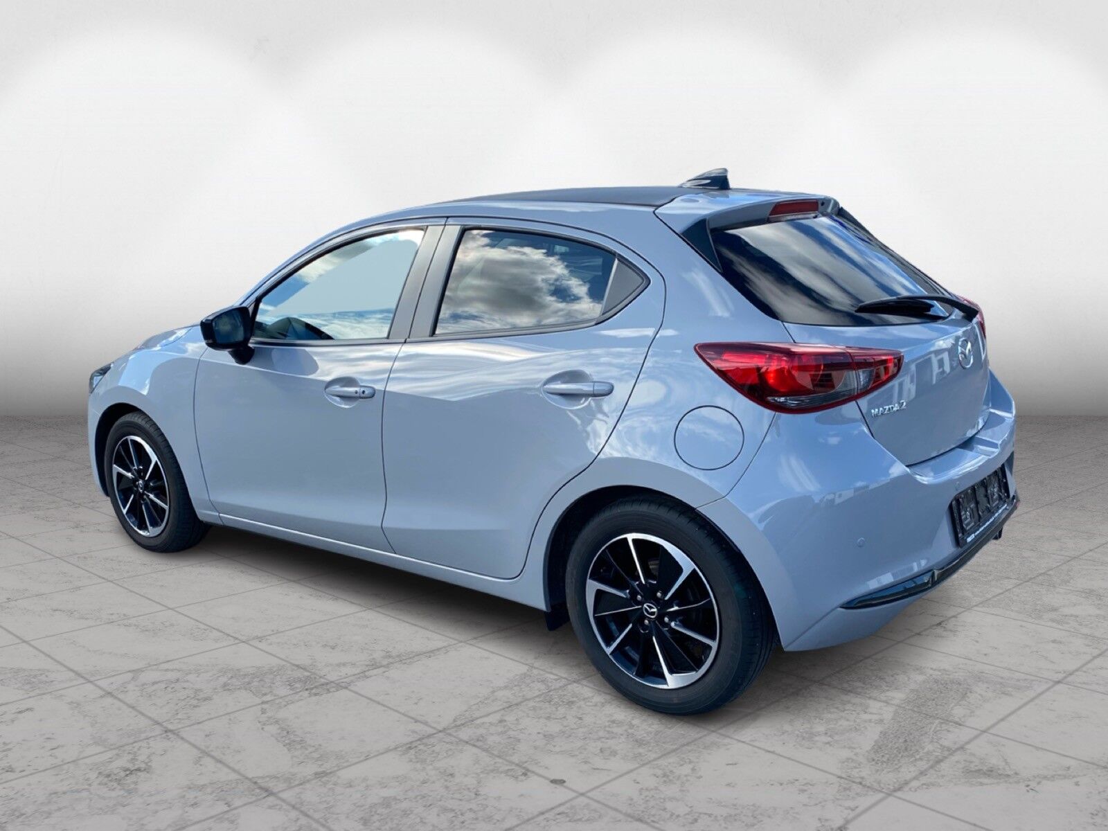 Billede af Mazda 2 1,5 Skyactiv-G Homura AKA 90HK 5d 6g Aut.