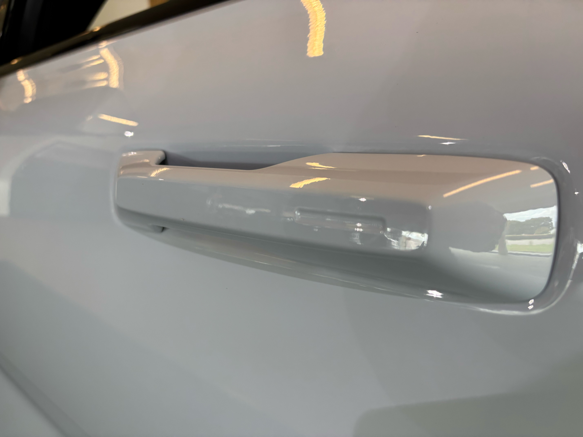 Billede af Volvo EX30 Single Motor Extended Range Plus 272HK 5d Aut.