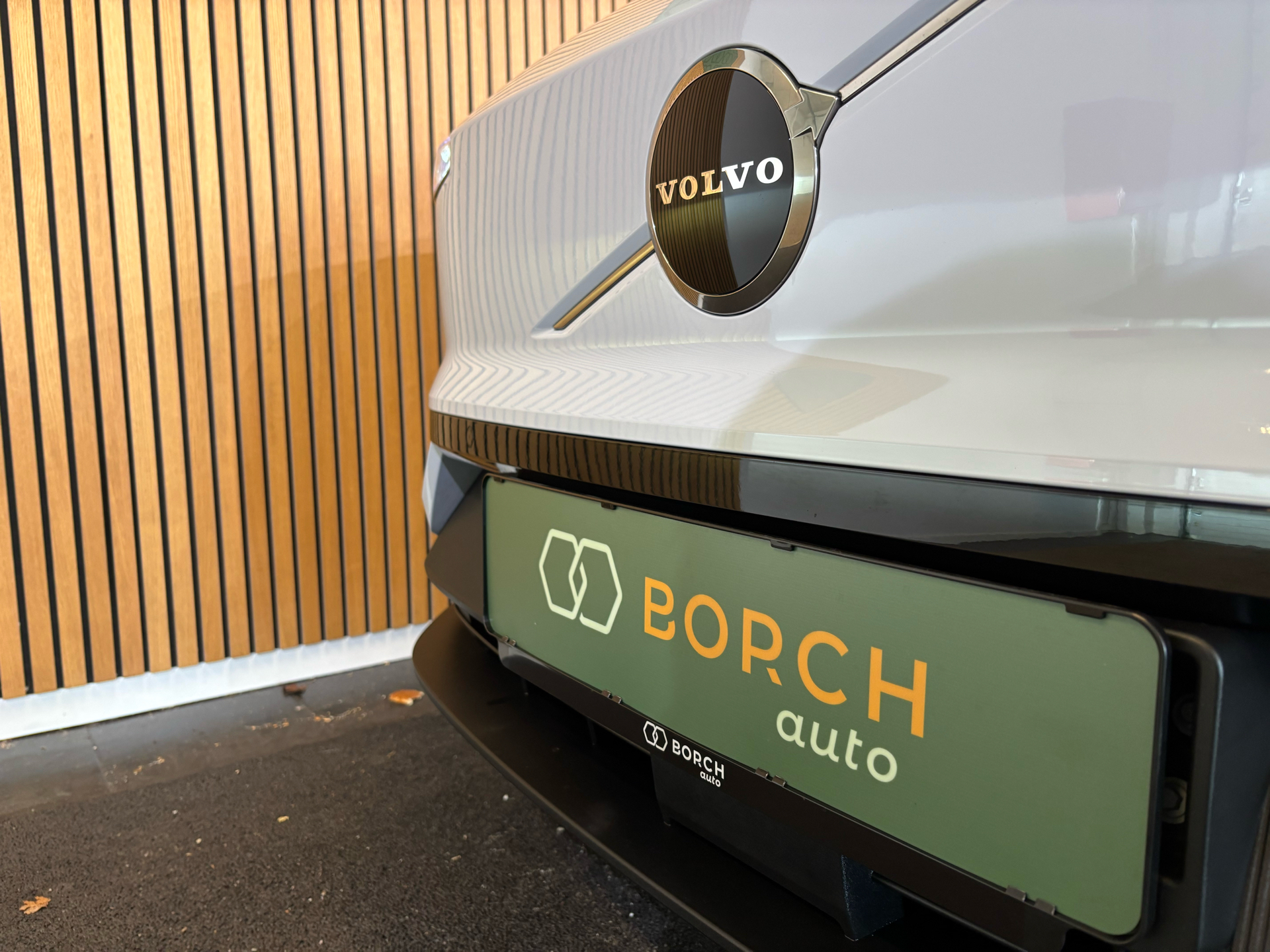 Billede af Volvo EX30 Single Motor Extended Range Plus 272HK 5d Aut.