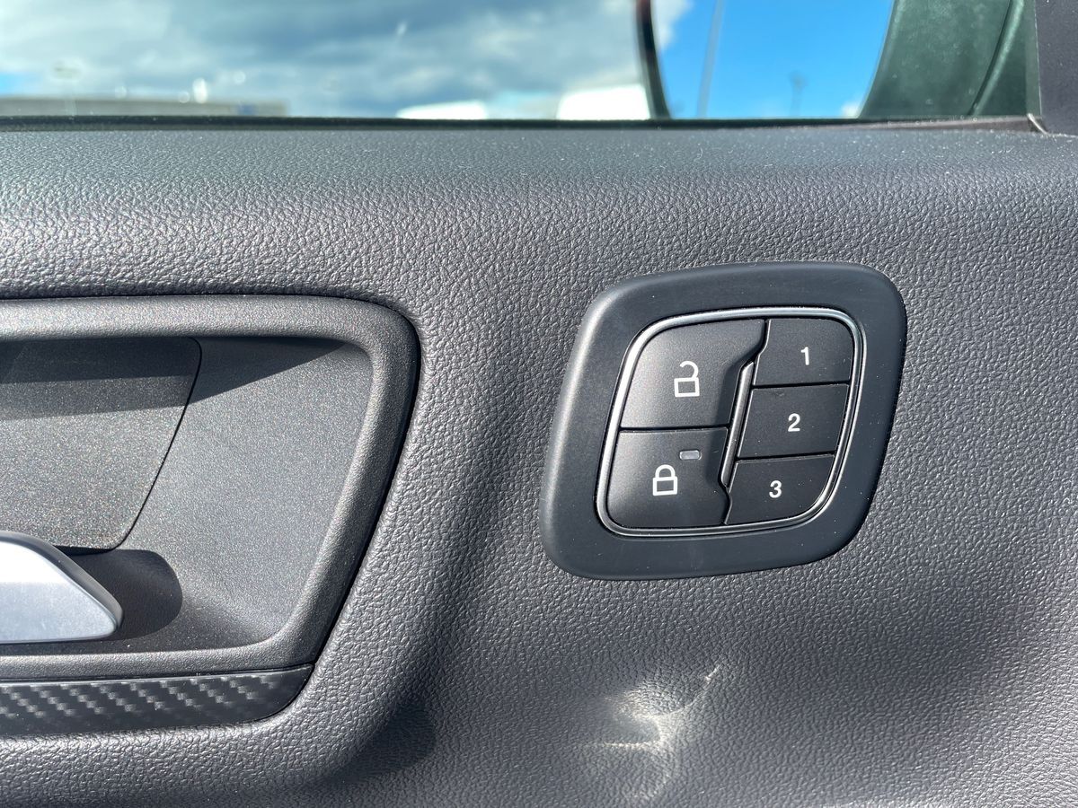 Billede af Ford Kuga 2,5 Plugin-hybrid ST-Line X CVT 243HK 5d Aut.