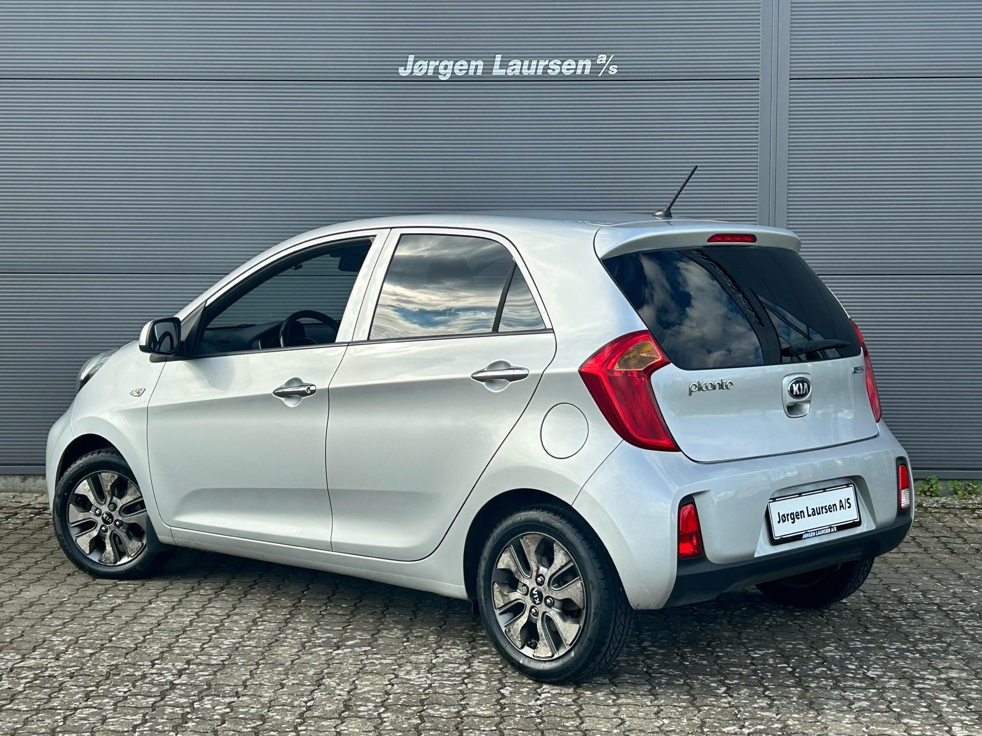 Billede af Kia Picanto 1,0 MPI Attraction 66HK 5d