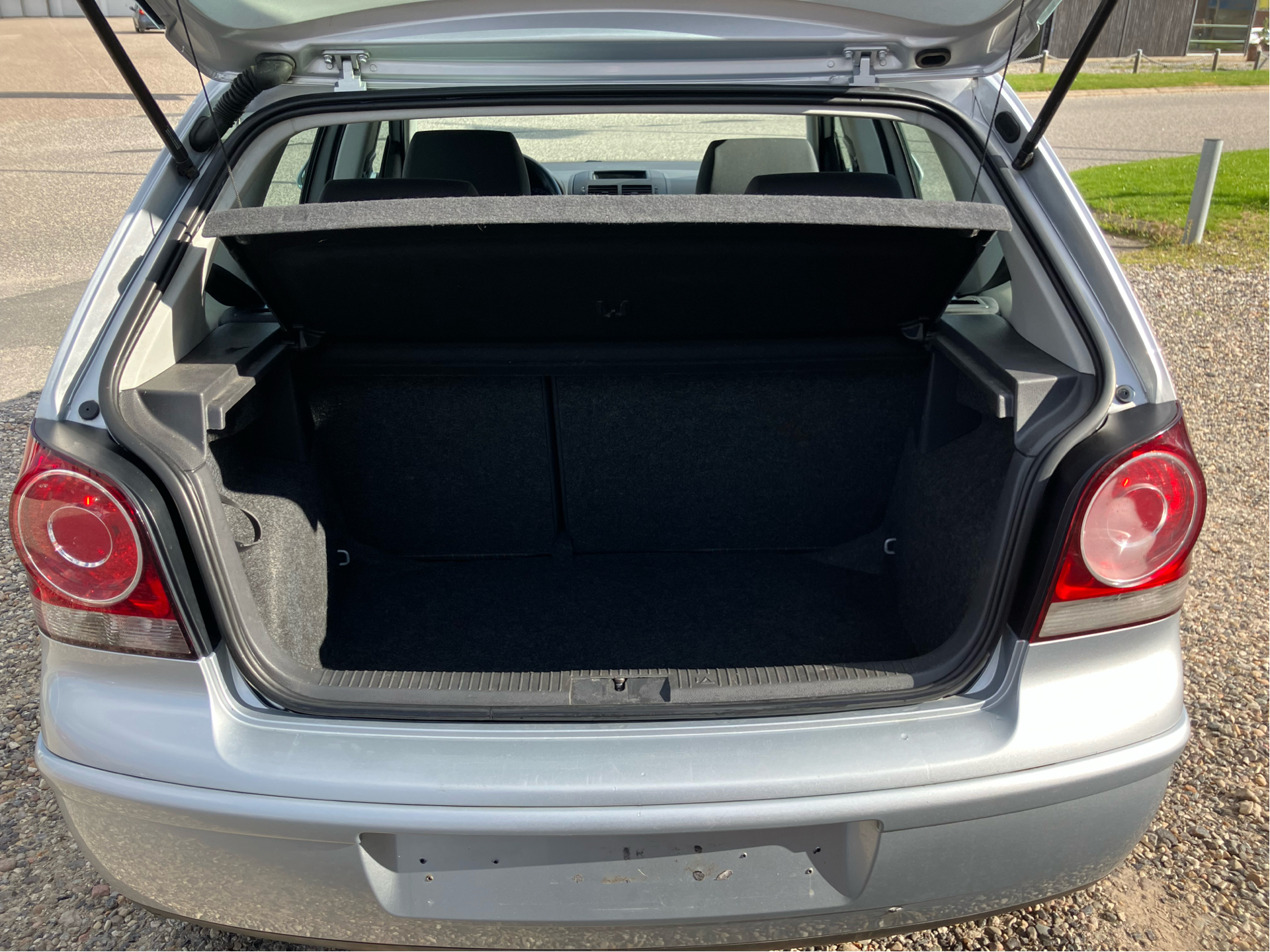 Billede af VW Polo 1,4 16V Trendline 75HK 5d