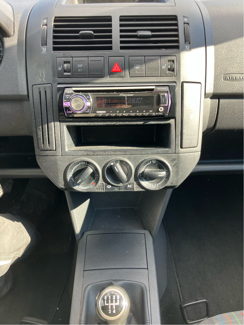Billede af VW Polo 1,4 16V Trendline 75HK 5d