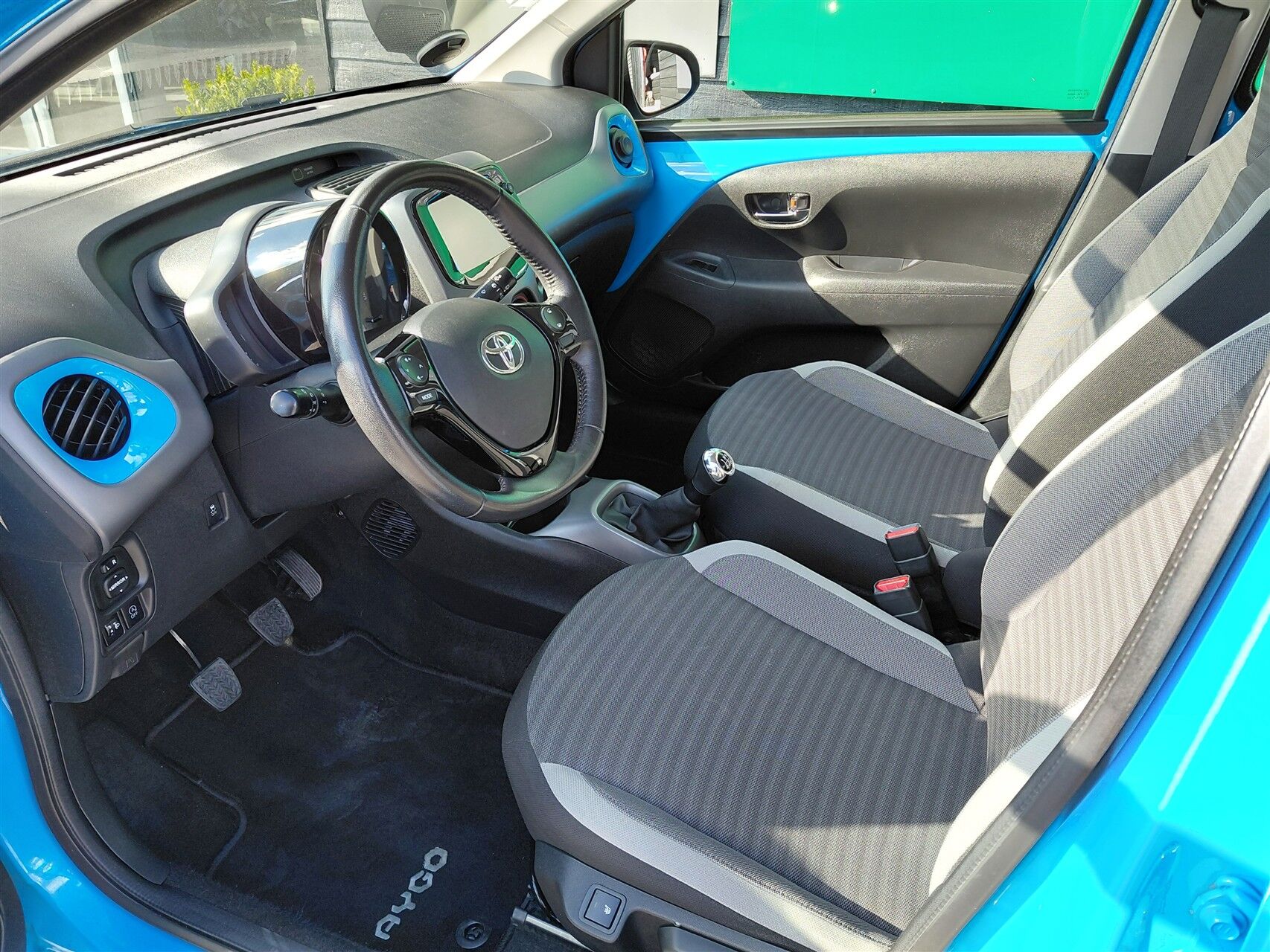 Billede af Toyota Aygo 1,0 VVT-I X-Play + Go pakke + DAB+ 72HK 5d