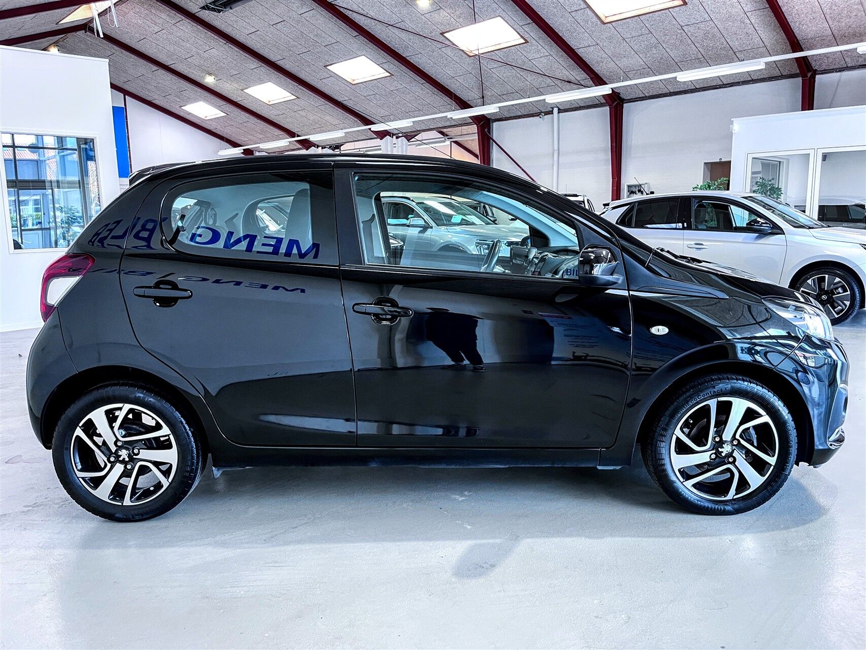 Billede af Peugeot 108 1,0 e-Vti Allure+ 72HK 5d