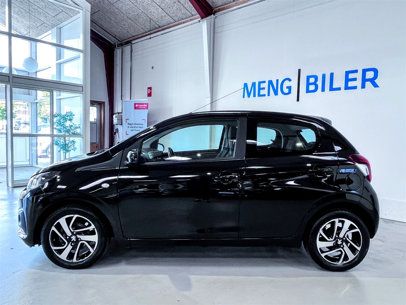 Billede af Peugeot 108 1,0 e-Vti Allure+ 72HK 5d