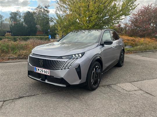 Peugeot e-3008 EL GT Pack 210HK 5d Aut.
