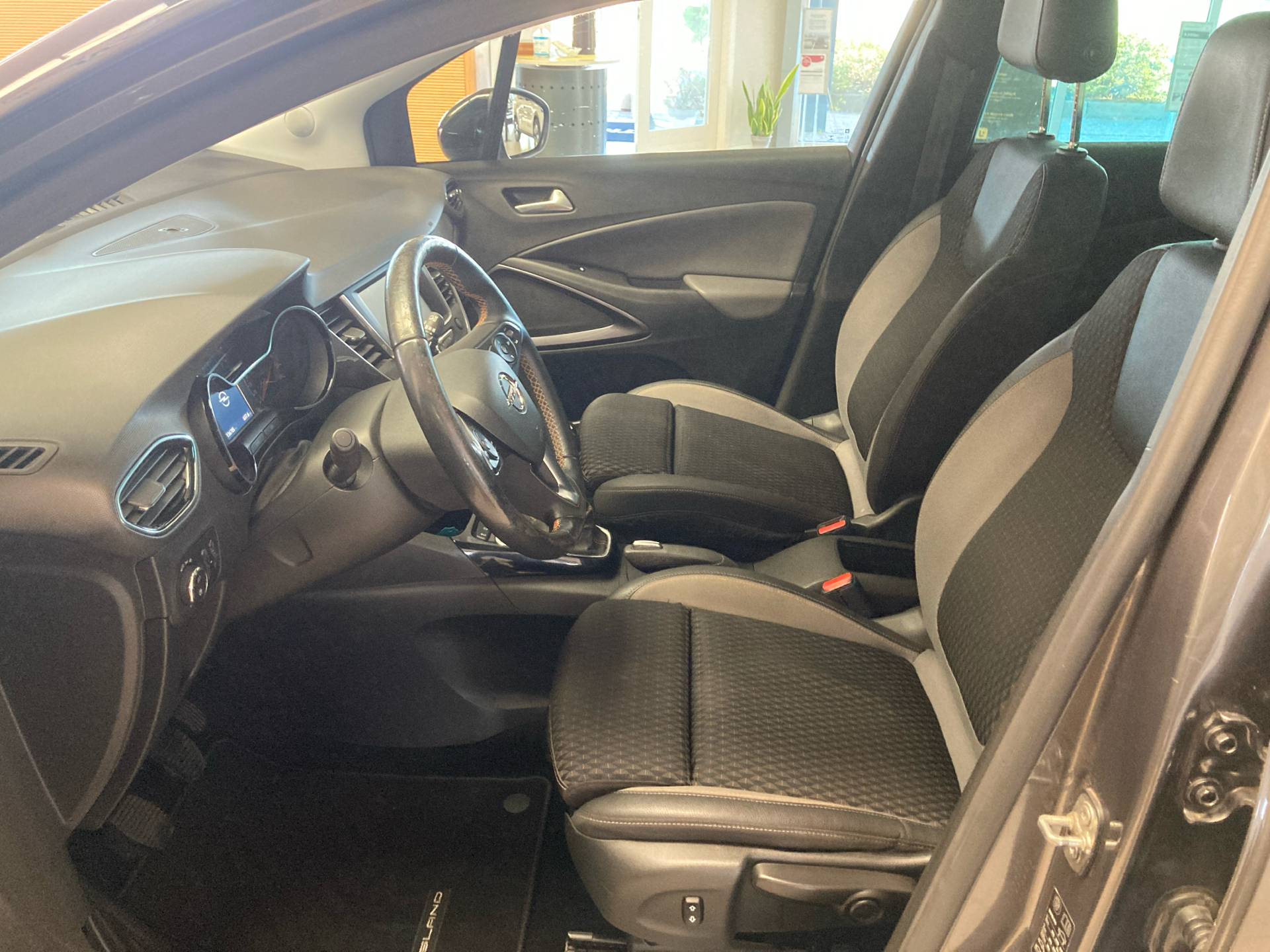Billede af Opel Crossland X 1,2 T Impress Start/Stop 110HK 5d 6g