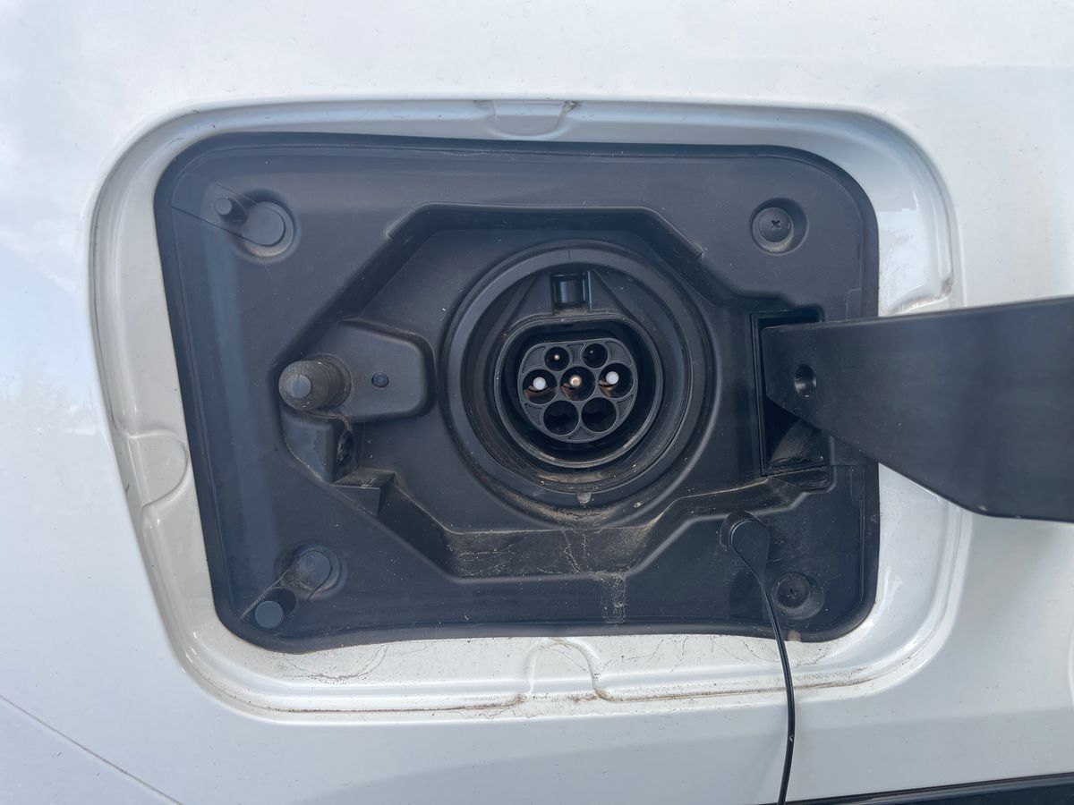 Billede af Toyota RAV4 Plug-in 2,5 Plugin-hybrid Active Comfort AWD 306HK 5d 6g Aut.