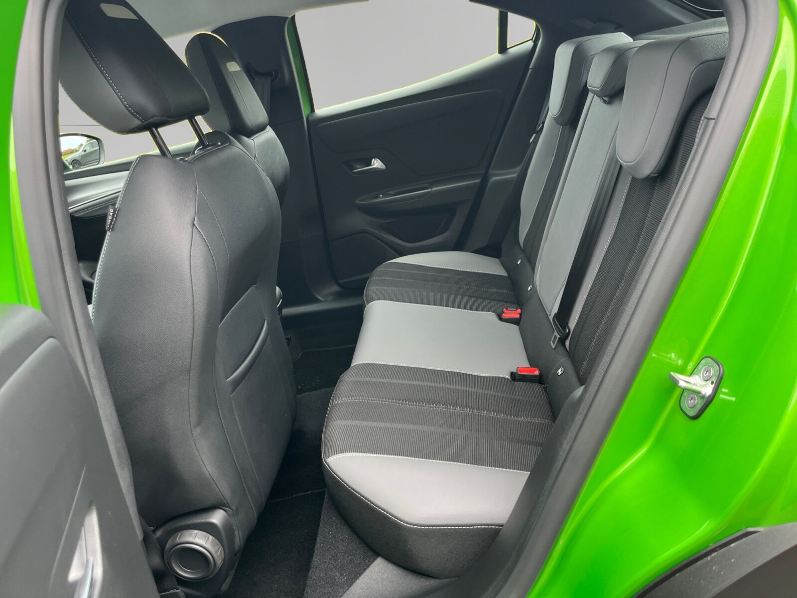 Billede af Opel Mokka-e EL Elegance 136HK 5d Aut.