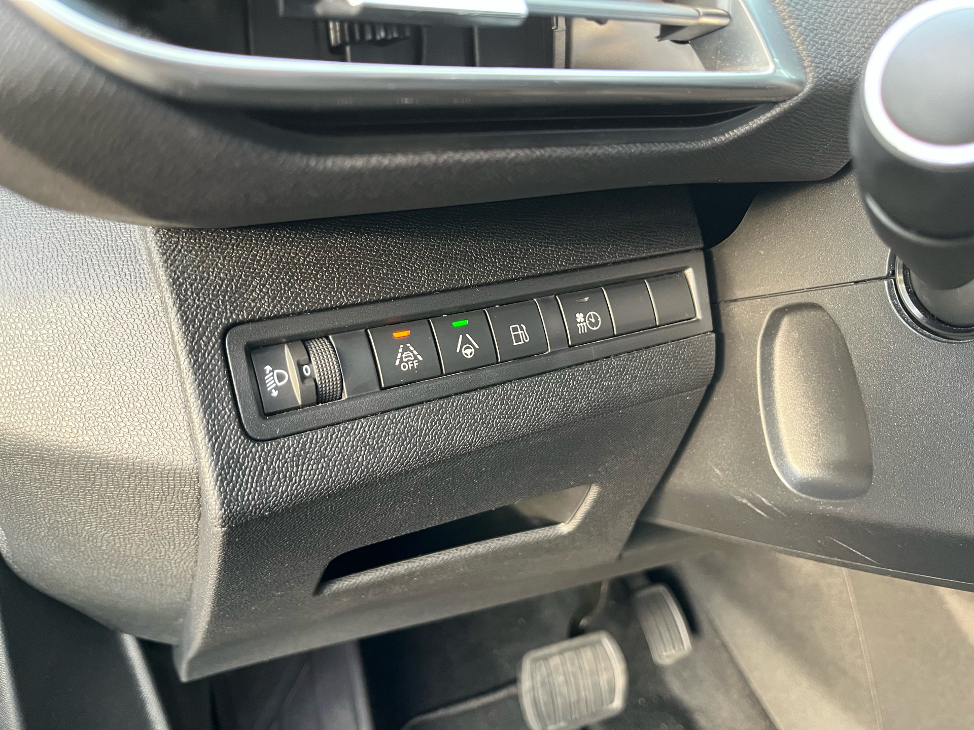 Billede af Peugeot 3008 1,6 PureTech  Plugin-hybrid Allure Pack EAT8 225HK 5d 8g Aut.