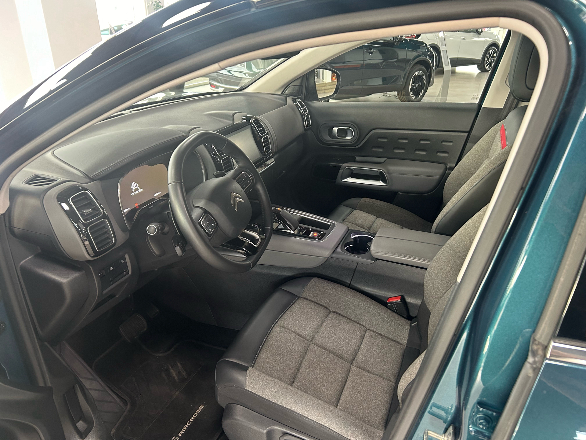 Billede af Citroën C5 Aircross 1,6 Plugin-hybrid Feel EAT8 225HK 5d 8g Aut.