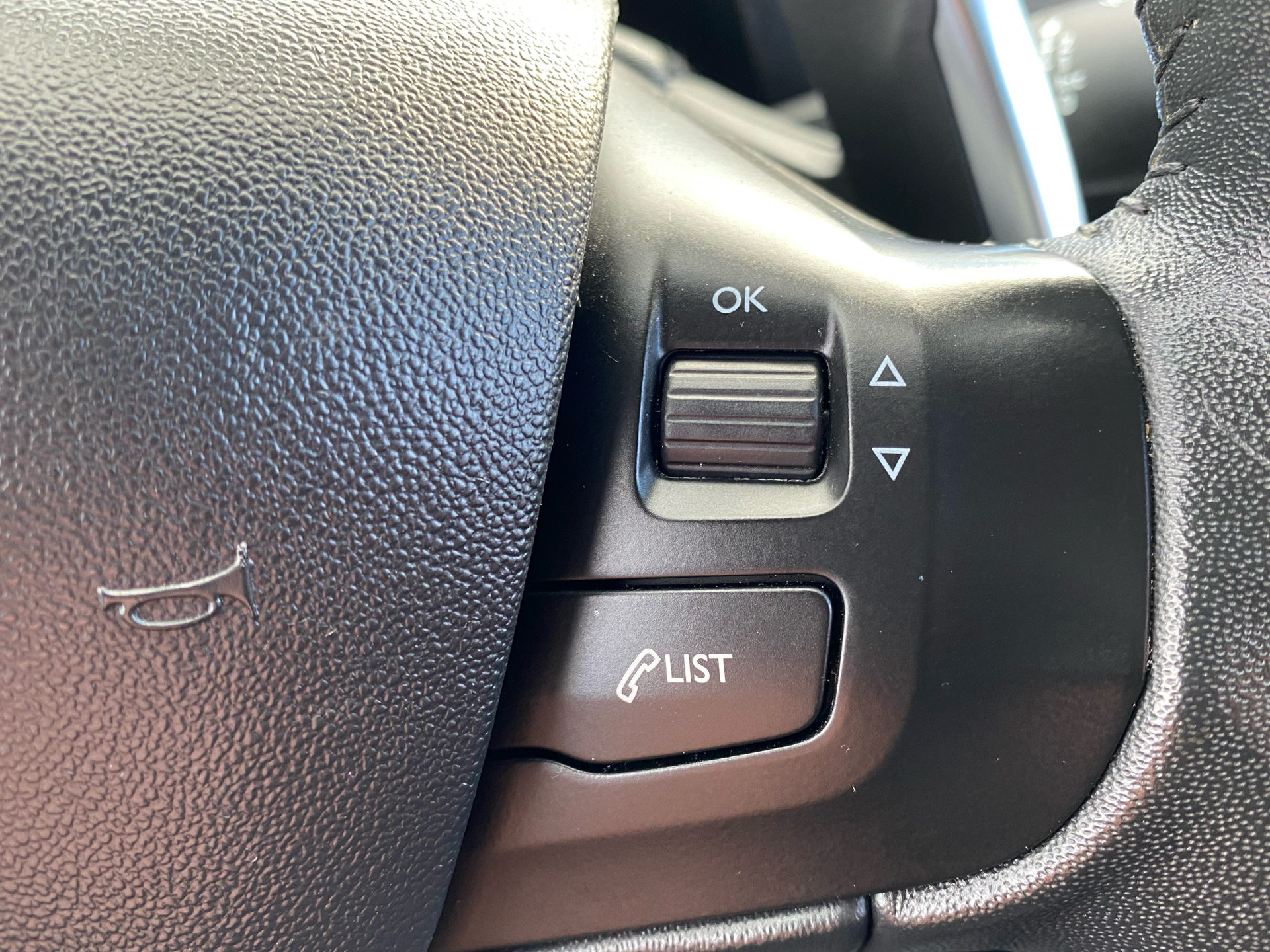 Billede af Peugeot 2008 1,2 e-Vti Active ESG 82HK Aut.