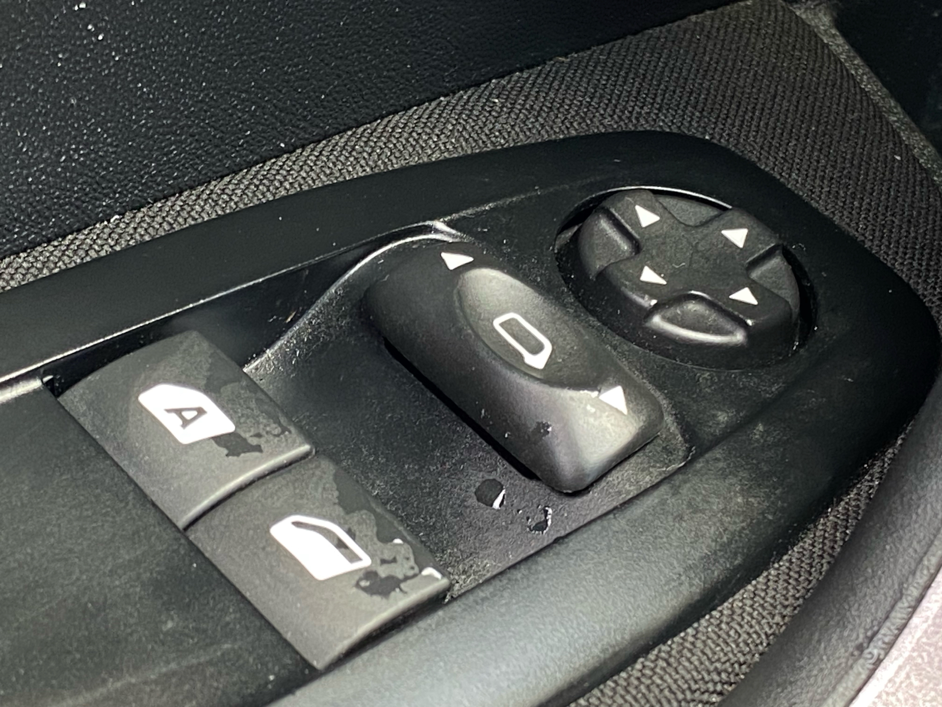 Billede af Peugeot 2008 1,2 e-Vti Active ESG 82HK Aut.