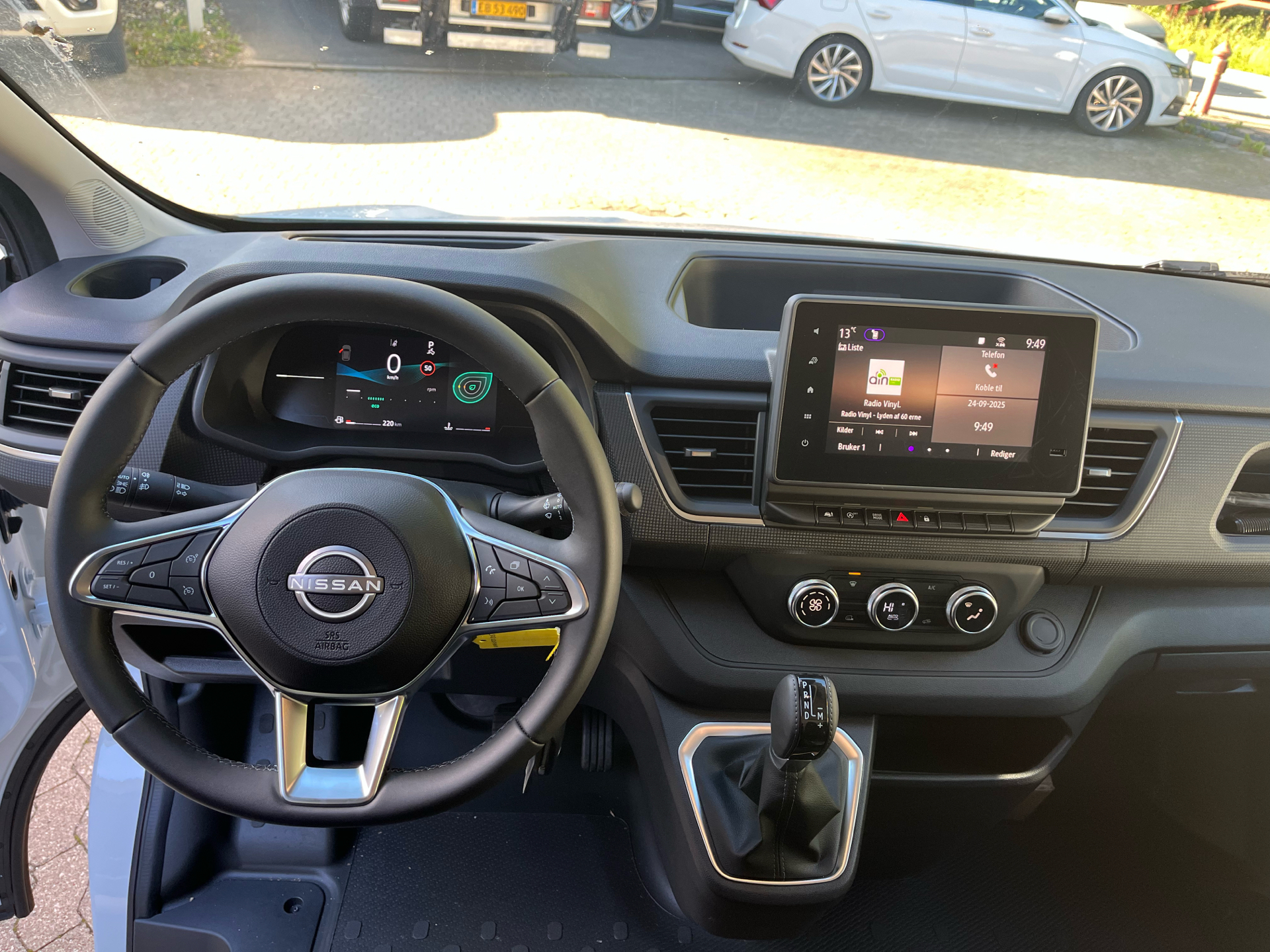 Billede af Nissan Primastar L2H1 2,0 DCi N-Connecta 150HK Van 6g Aut.