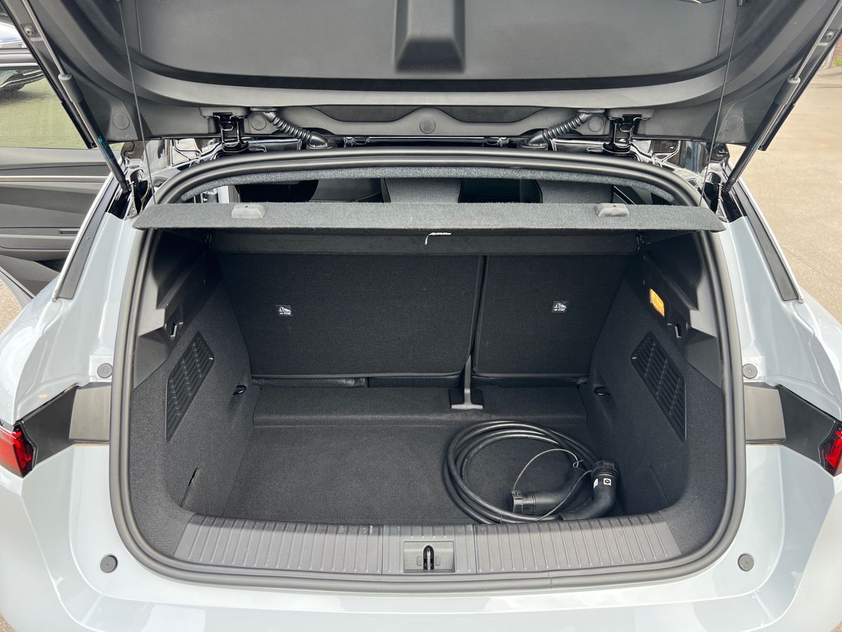 Billede af Renault Mégane E-TECH Techno Plus 220HK 5d Aut.