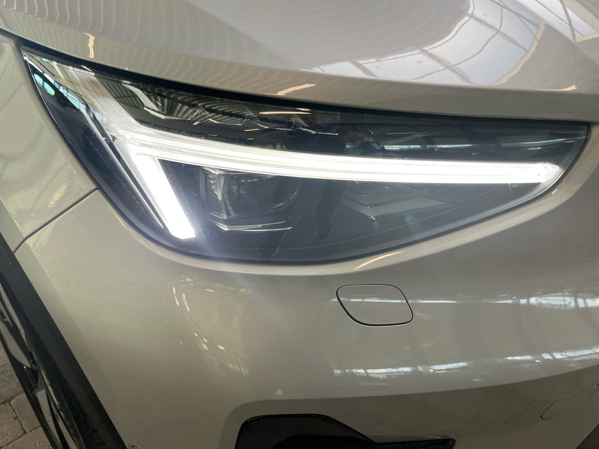 Billede af Volvo C40 Recharge Extended Range Ultimate 252HK 5d Aut.