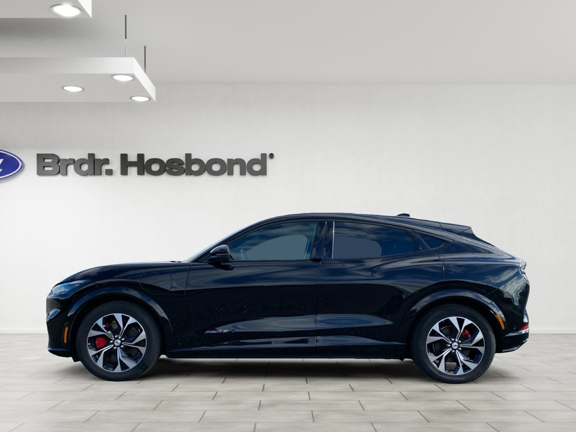 Billede af Ford Mustang Mach-E EL UR Premium 294HK 5d Aut.
