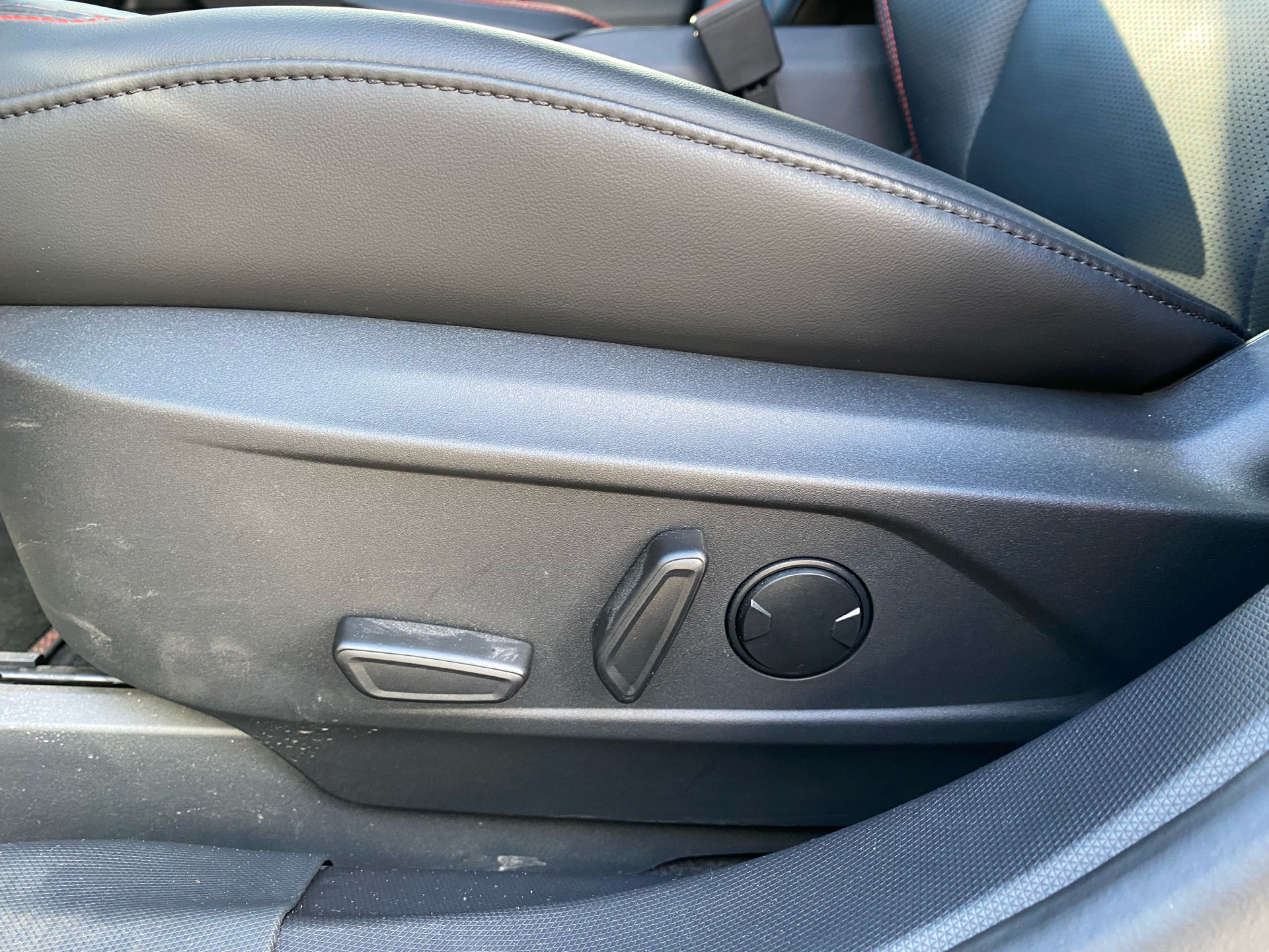 Billede af Ford Mustang Mach-E EL UR Premium 294HK 5d Aut.
