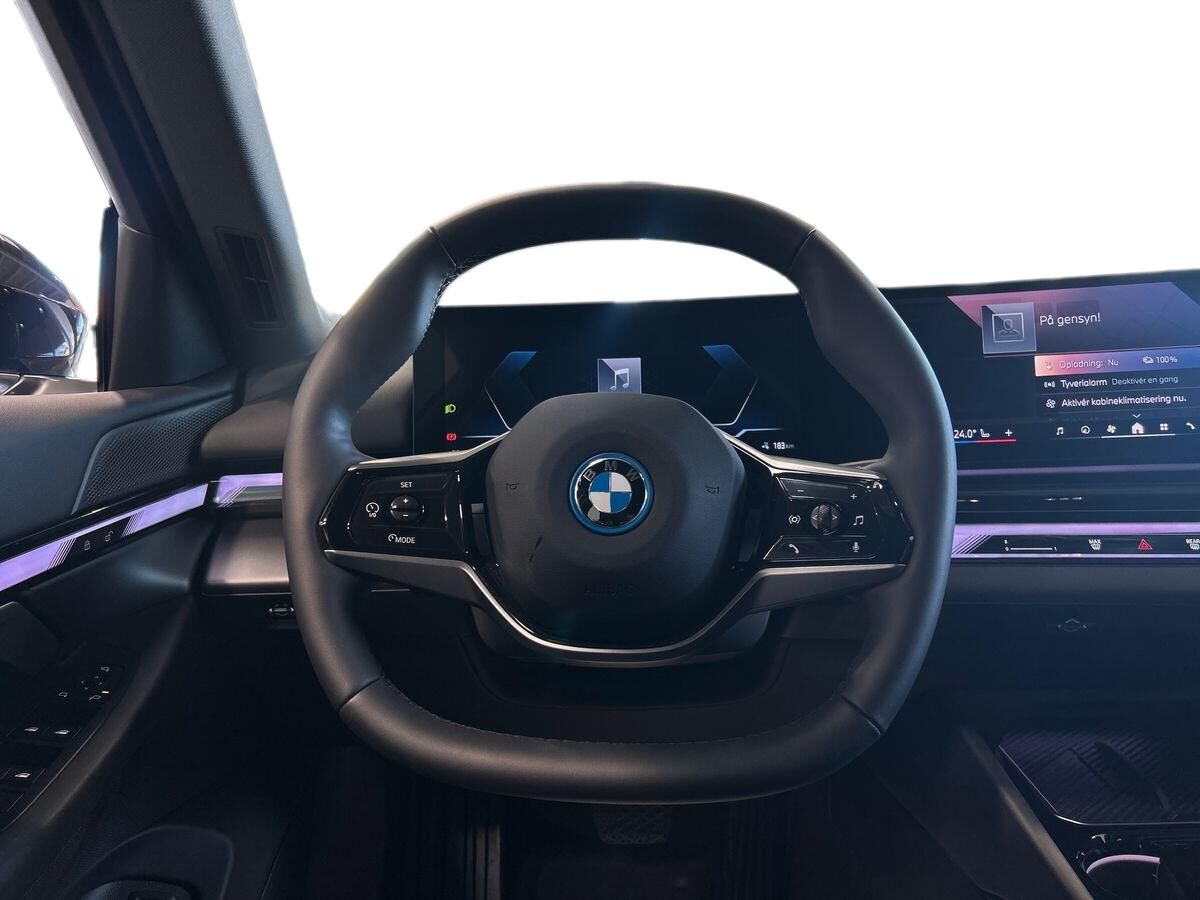 Billede af BMW i5 eDrive40 EL Fully Charged 340HK Aut.
