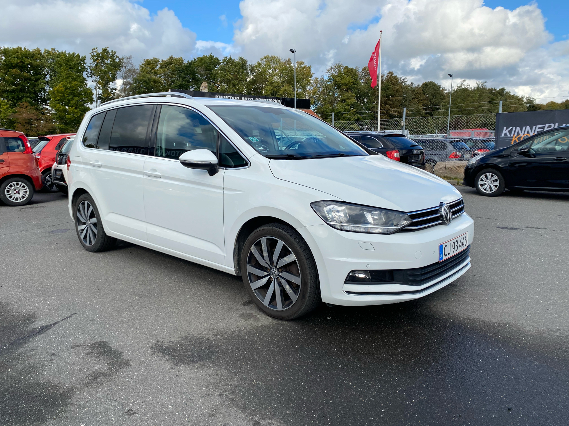Billede af VW Touran 2,0 TDI BMT SCR Highline DSG 150HK 6g Aut.