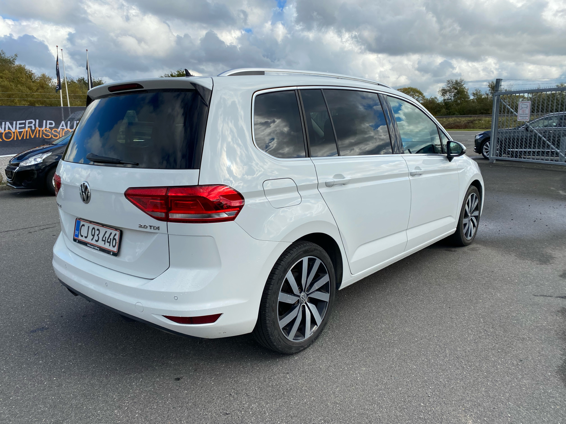 Billede af VW Touran 2,0 TDI BMT SCR Highline DSG 150HK 6g Aut.