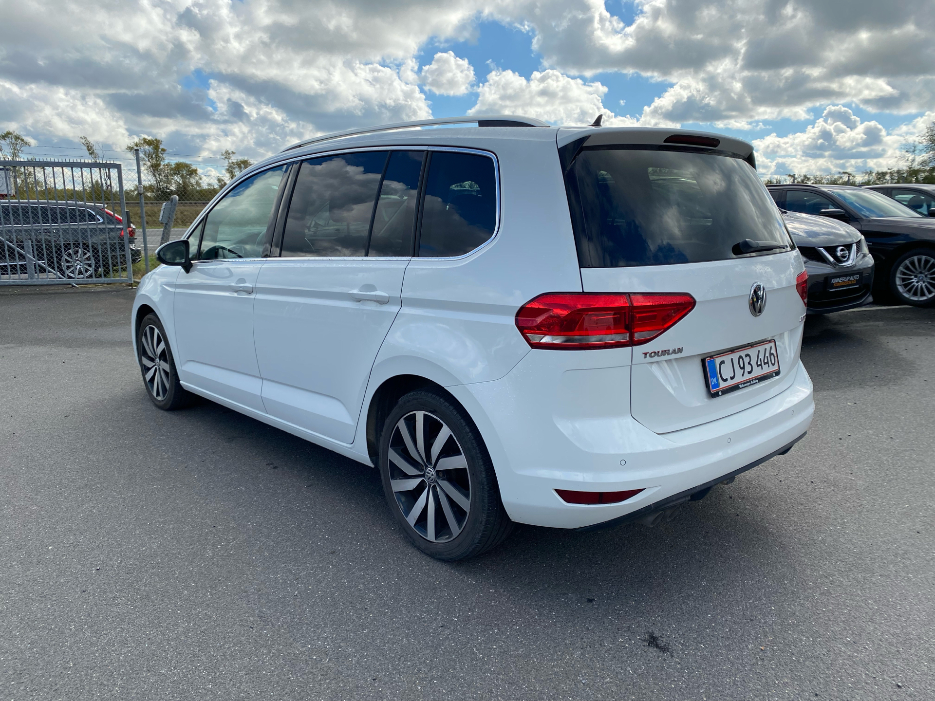 Billede af VW Touran 2,0 TDI BMT SCR Highline DSG 150HK 6g Aut.