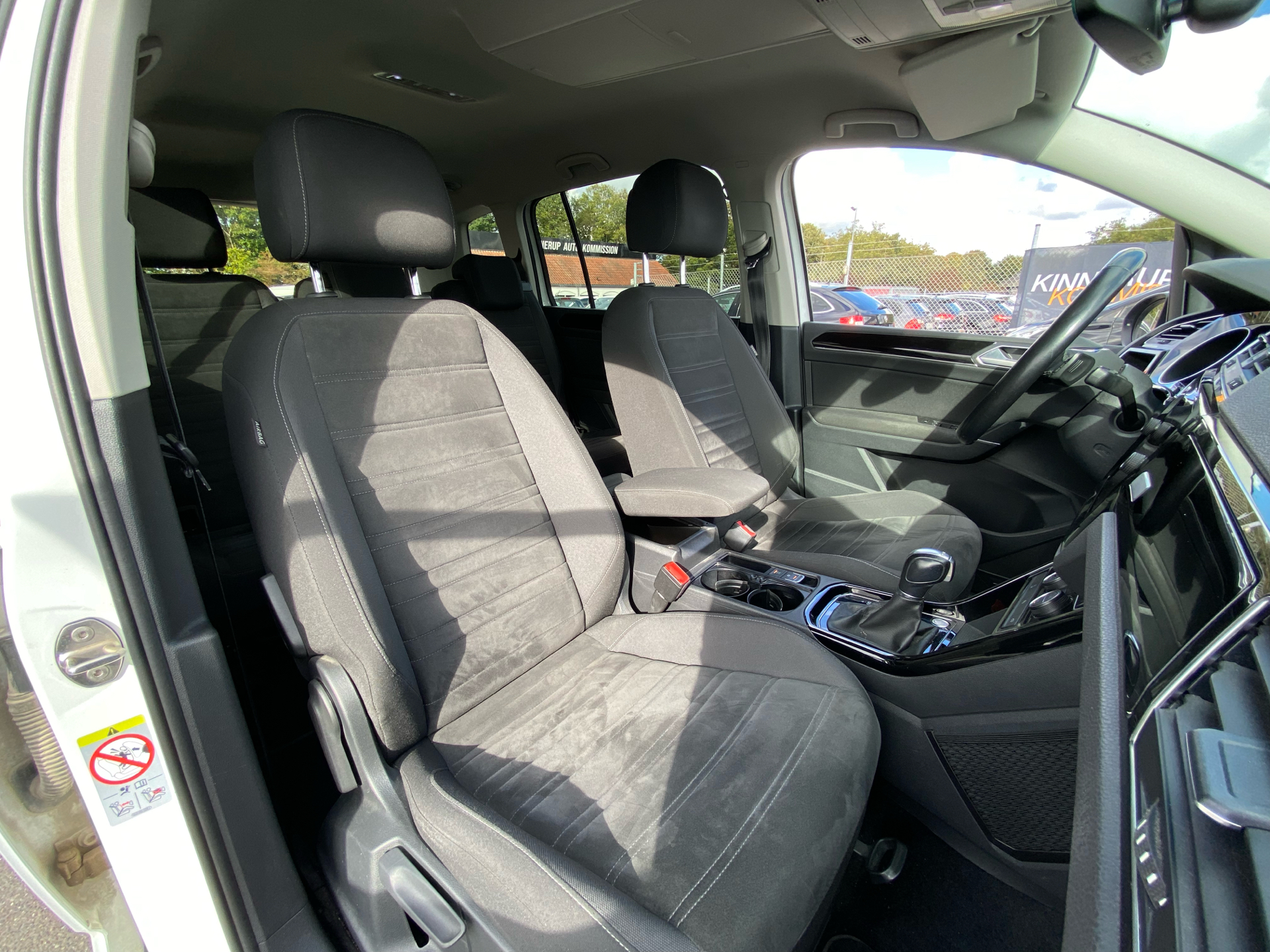 Billede af VW Touran 2,0 TDI BMT SCR Highline DSG 150HK 6g Aut.