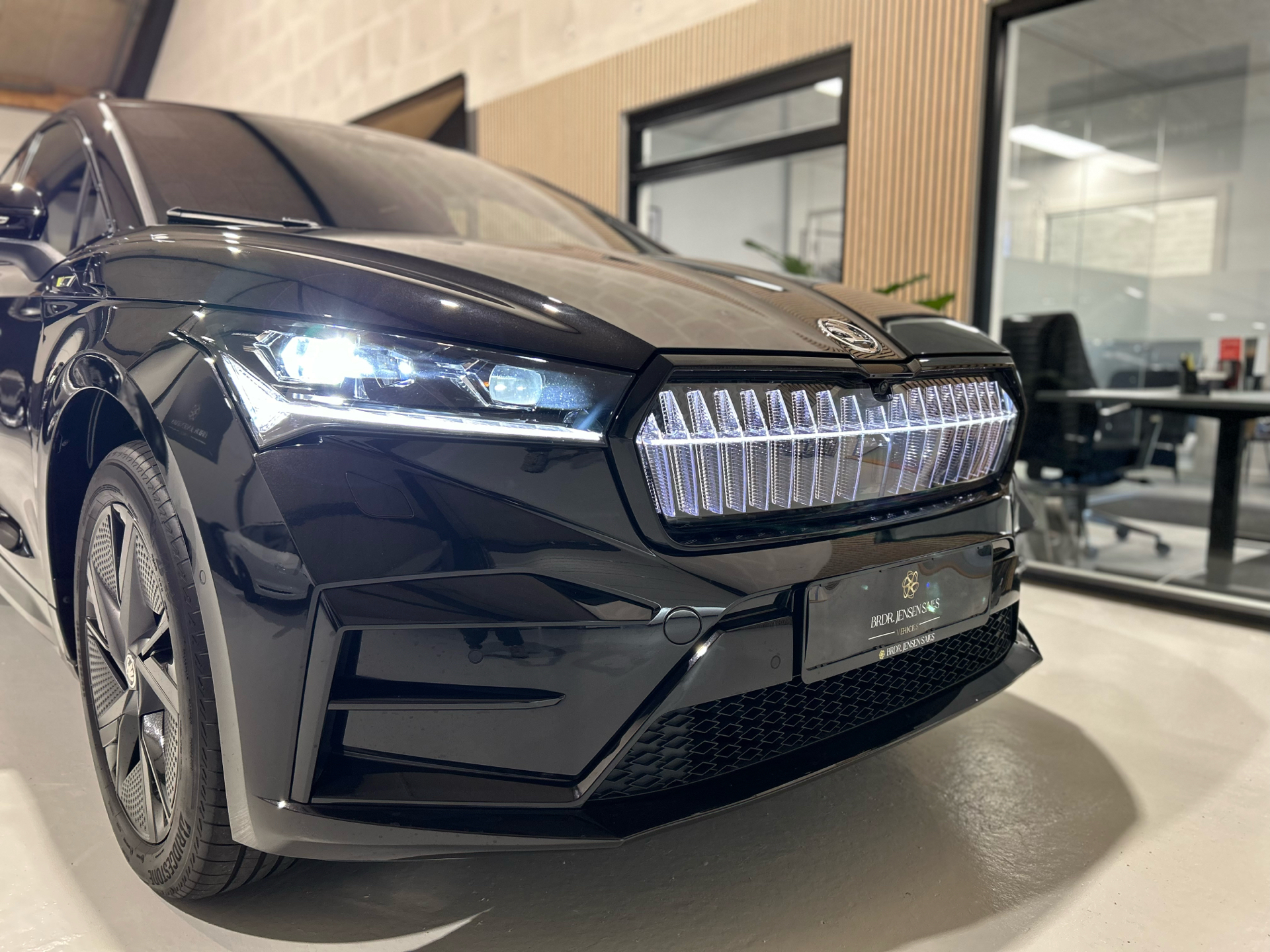 Billede af Skoda Enyaq iV EL RS 4x4 299HK 5d Aut.