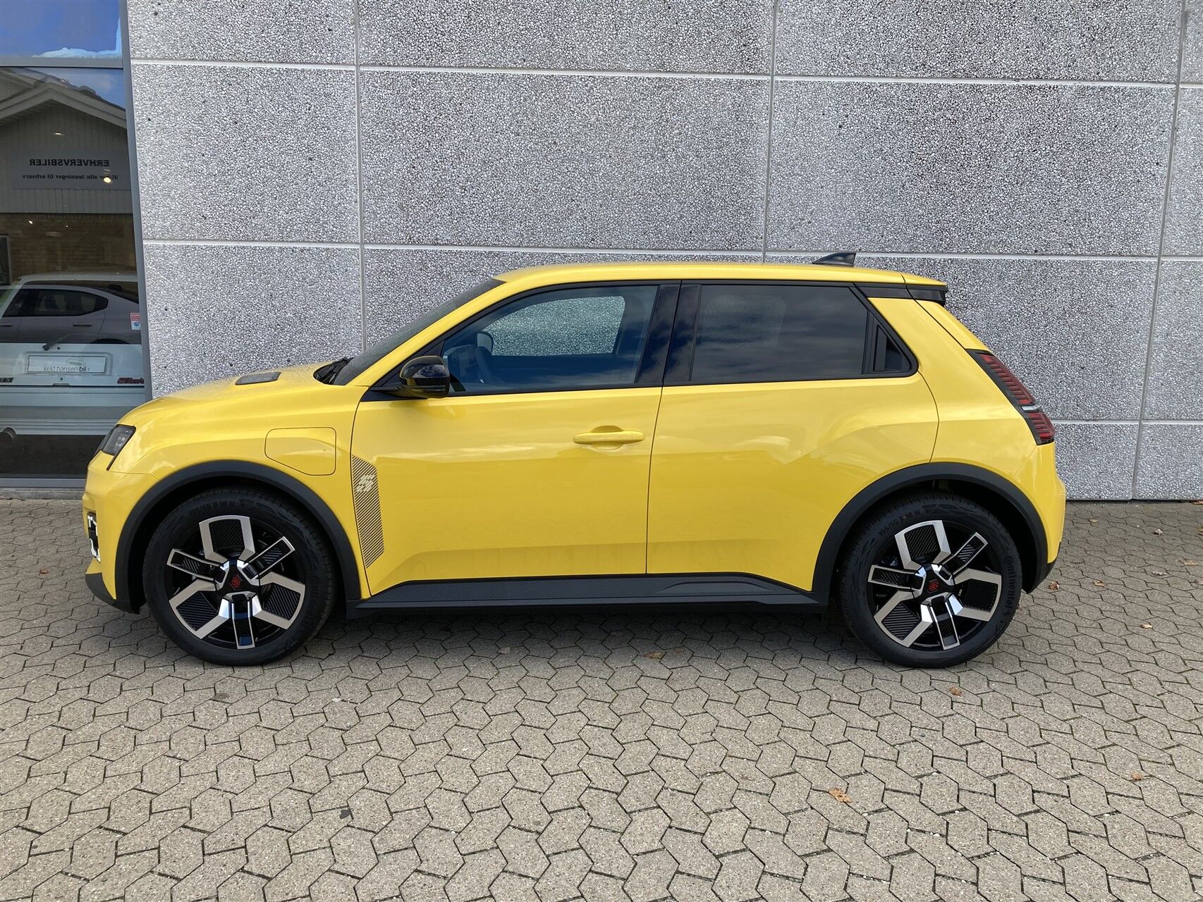 Billede af Renault R5 EL Techno 150HK 5d Aut.
