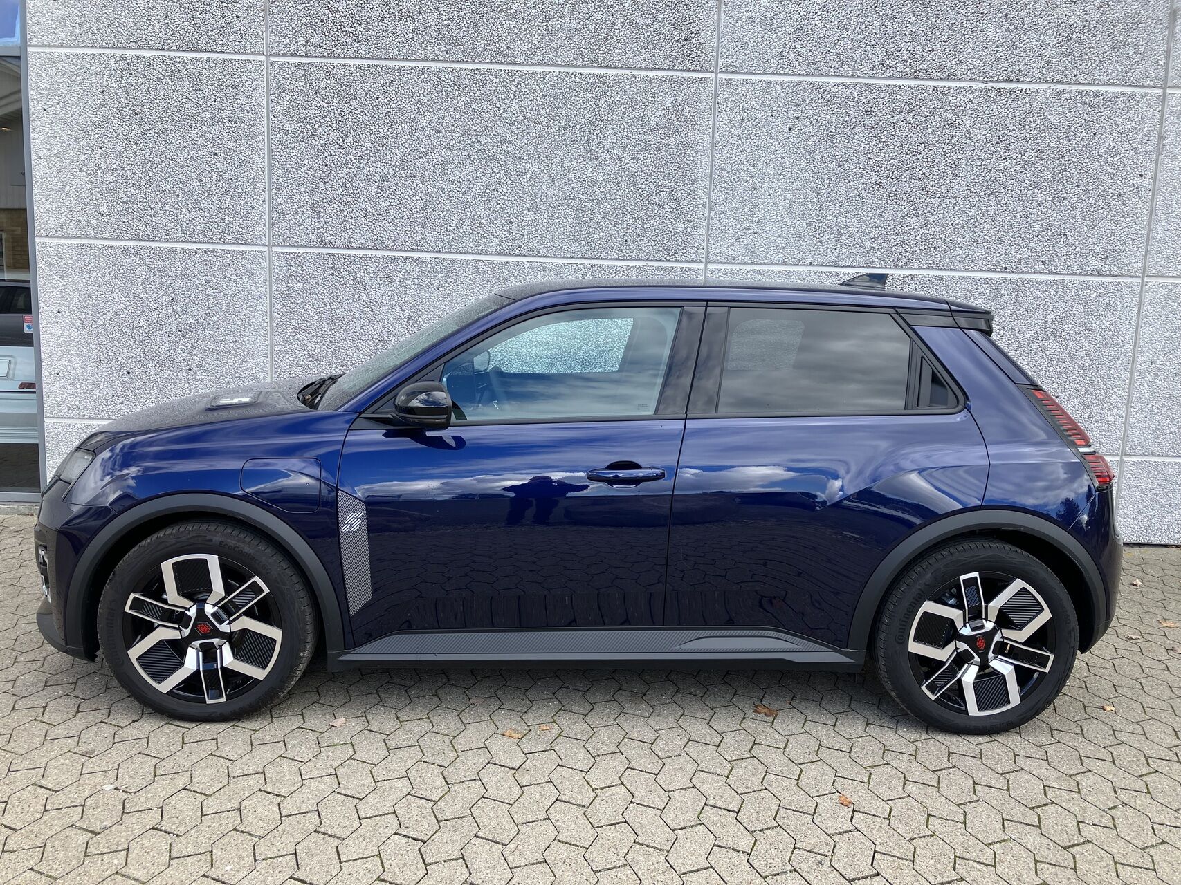Billede af Renault R5 EL Techno 150HK 5d Aut.