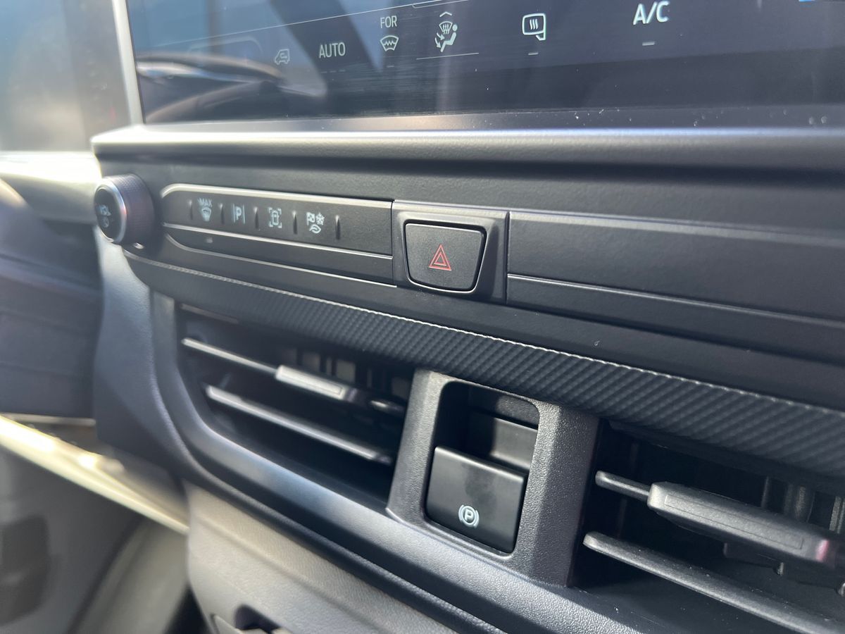 Billede af Ford Transit Custom 320 L1H1 2,5 EcoBlue  Plugin-hybrid Trend CVT 233HK Van Trinl. Gear