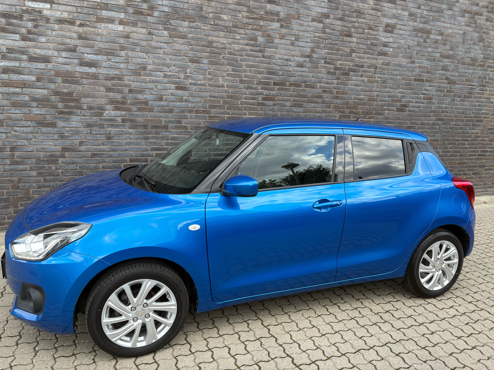 Billede af Suzuki Swift 1,2 Dualjet  Mild hybrid Action AEB 83HK 5d