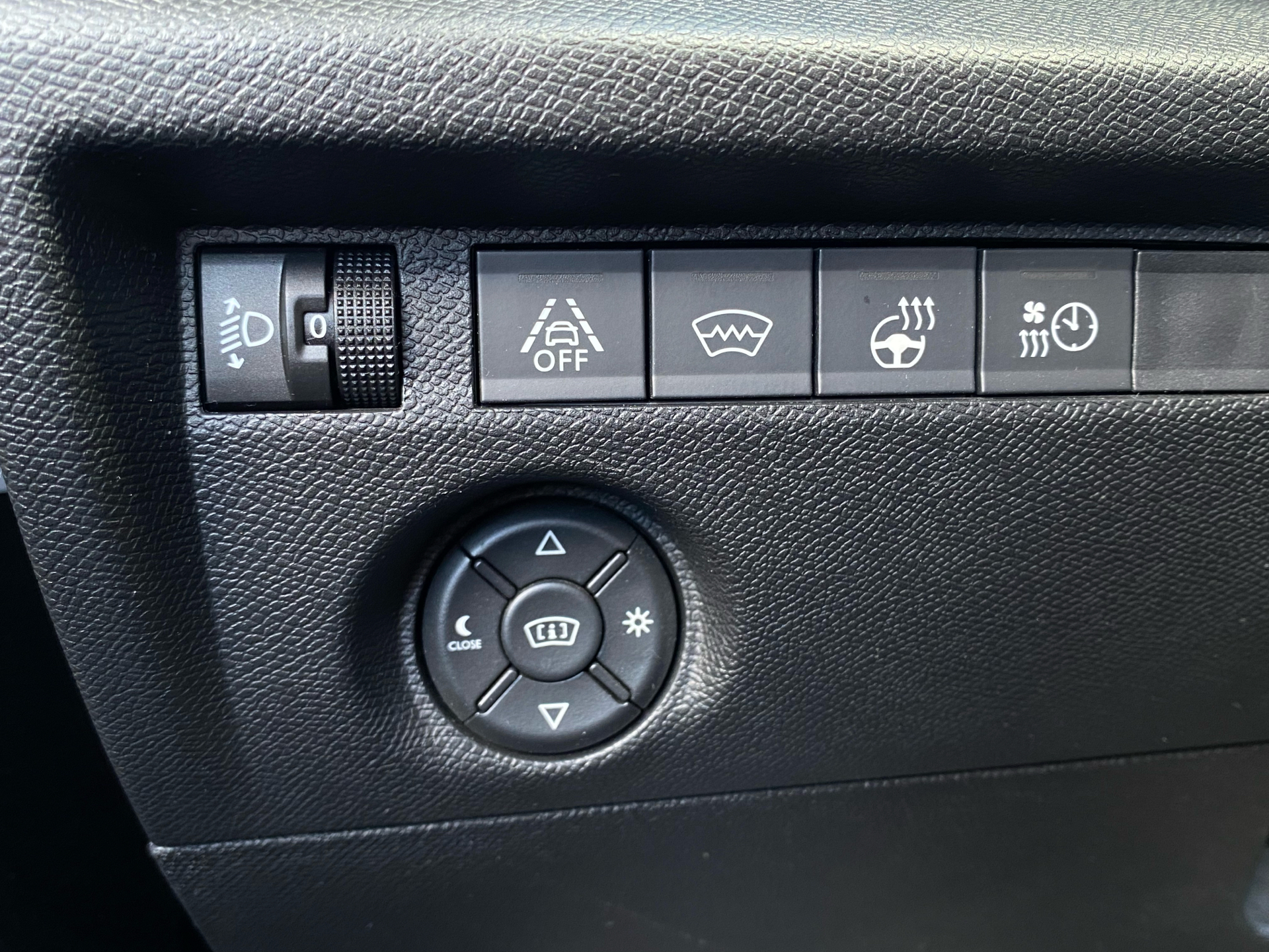 Billede af Citroën e-C4 EL Shine Sport 136HK 5d Aut.