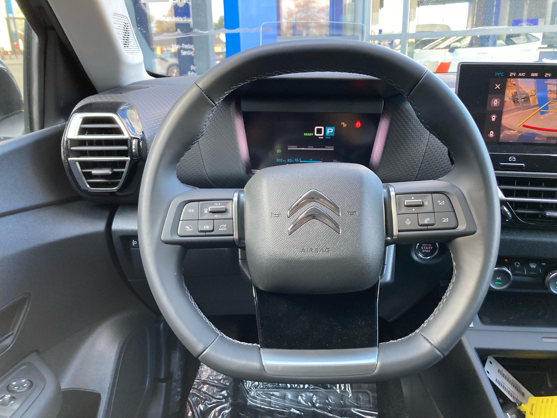 Billede af Citroën e-C4 X EL Max 136HK 5d Aut.