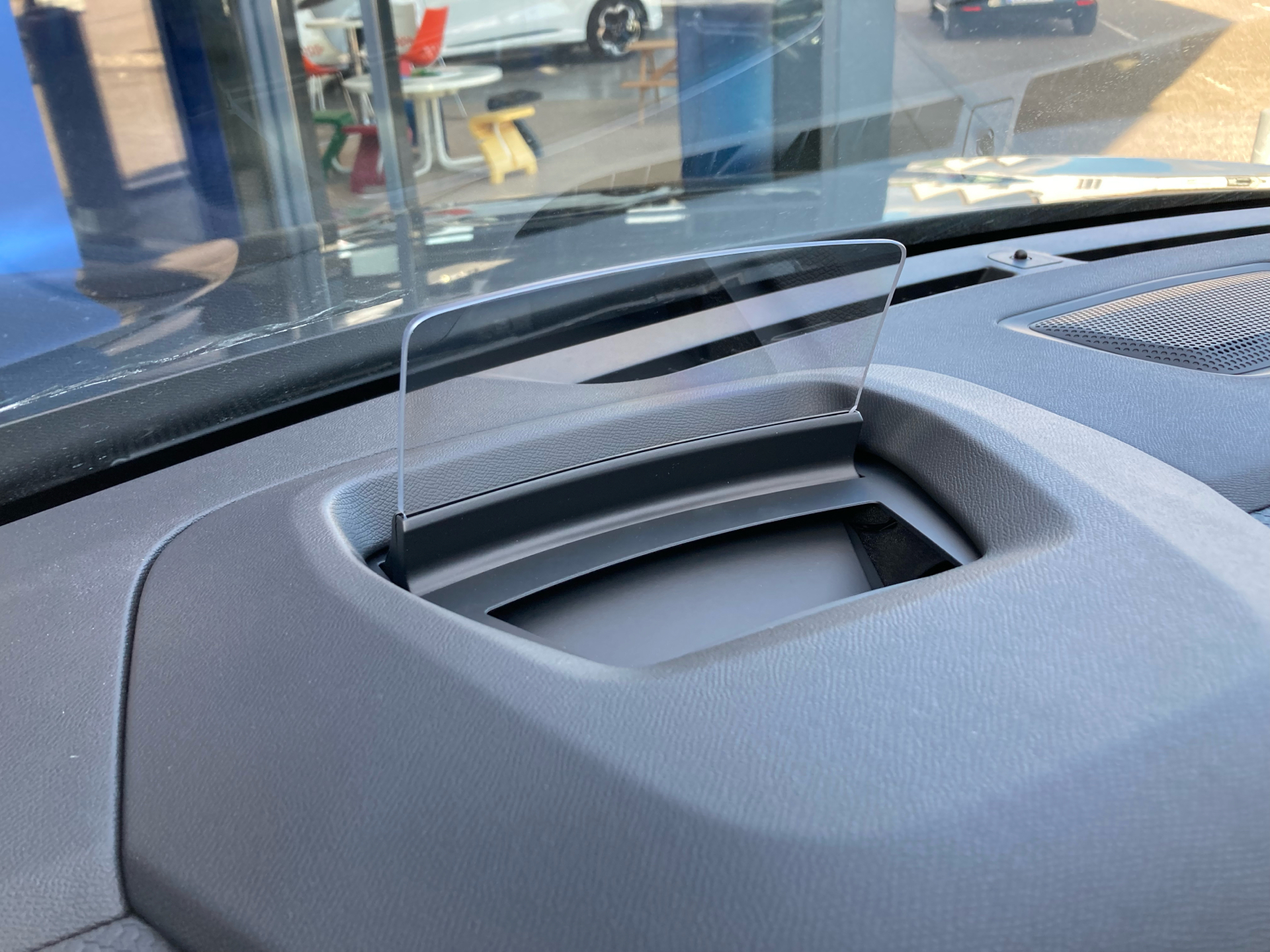 Billede af Citroën e-C4 X EL Max 136HK 5d Aut.