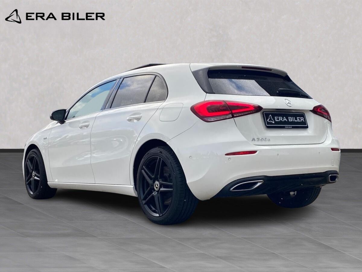 Billede af Mercedes-Benz A250 e 1,3 Plugin-hybrid Progressive 8G-DCT 218HK 5d 8g Aut.