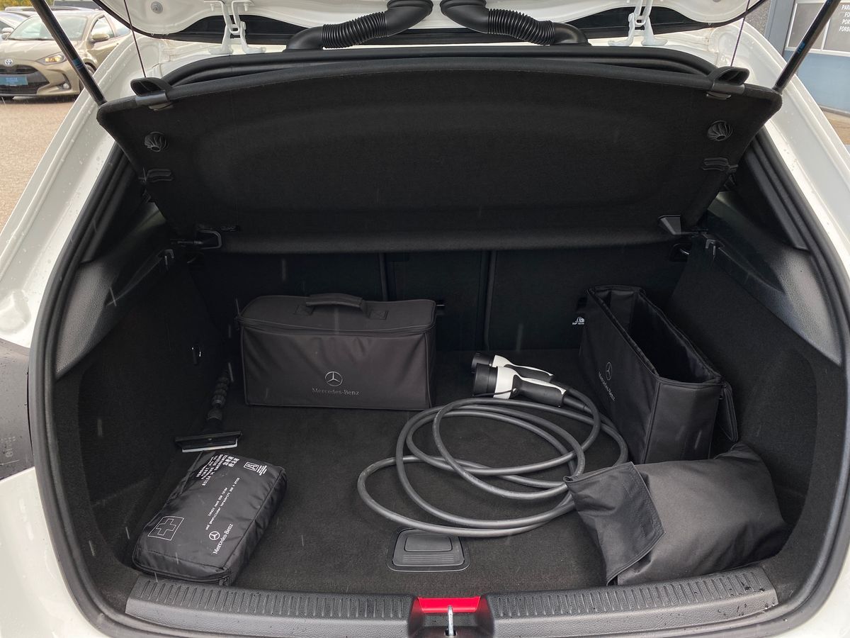 Billede af Mercedes-Benz A250 e 1,3 Plugin-hybrid Progressive 8G-DCT 218HK 5d 8g Aut.