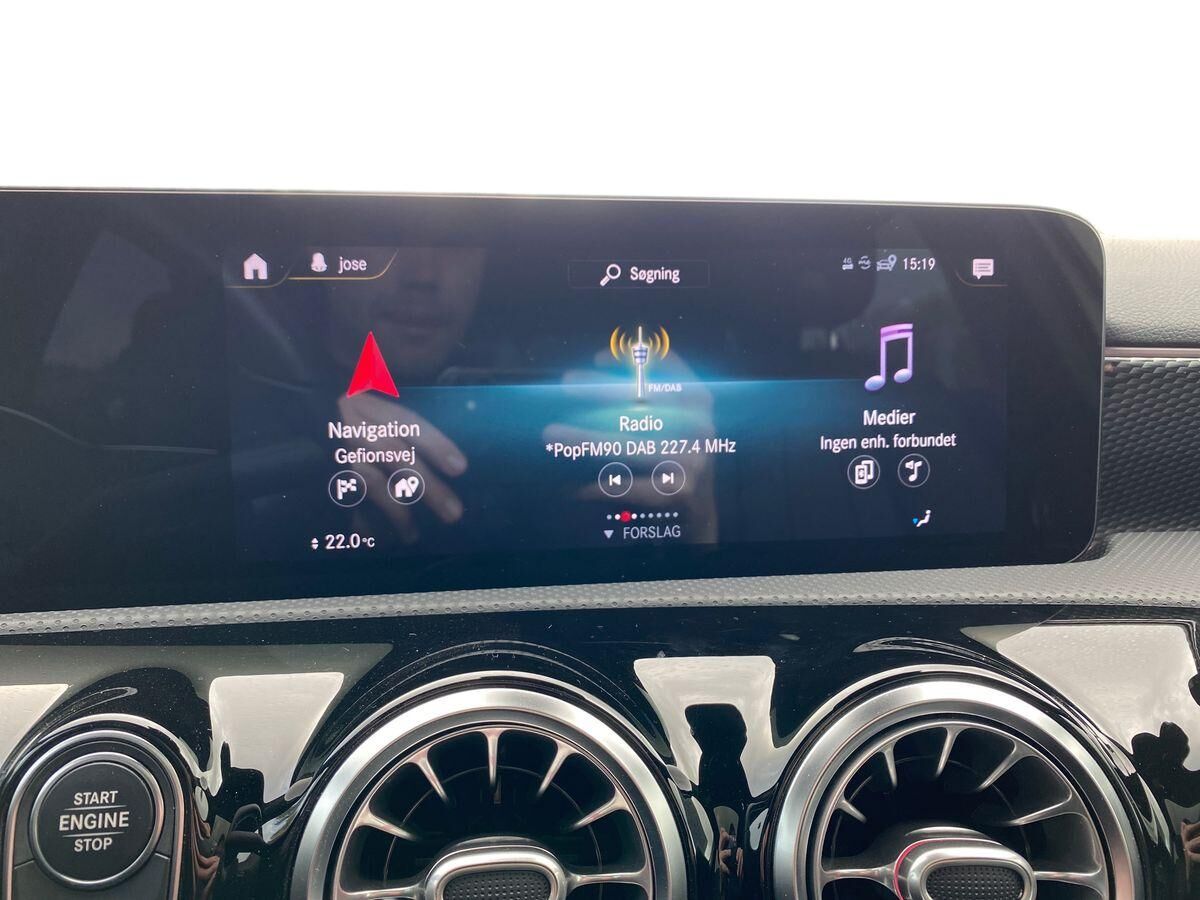 Billede af Mercedes-Benz A250 e 1,3 Plugin-hybrid Progressive 8G-DCT 218HK 5d 8g Aut.