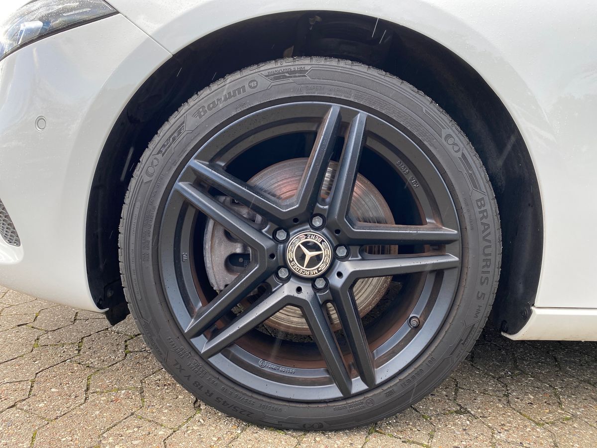 Billede af Mercedes-Benz A250 e 1,3 Plugin-hybrid Progressive 8G-DCT 218HK 5d 8g Aut.